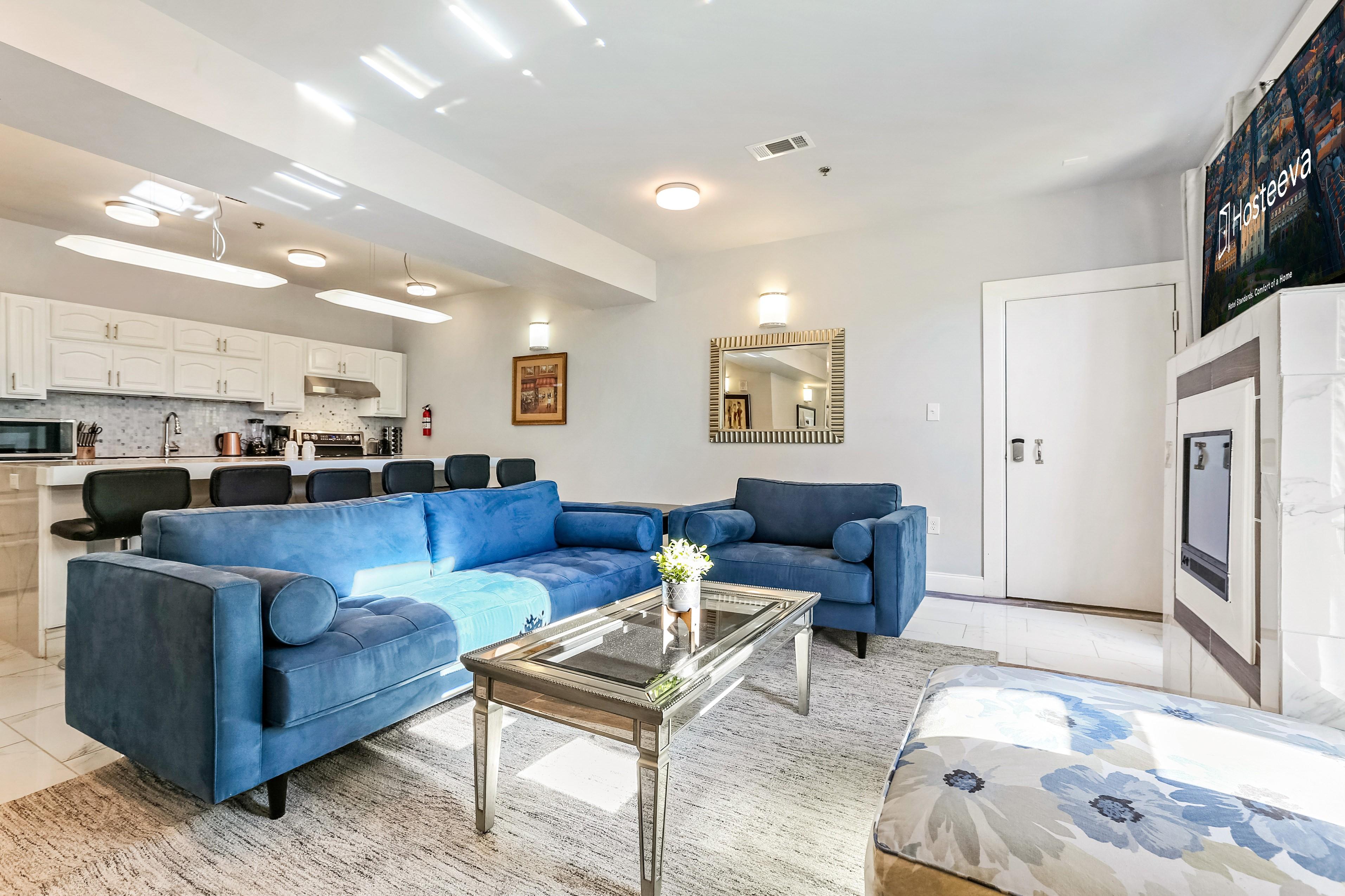 Breathtaking Condo with Excellent Amenities 2