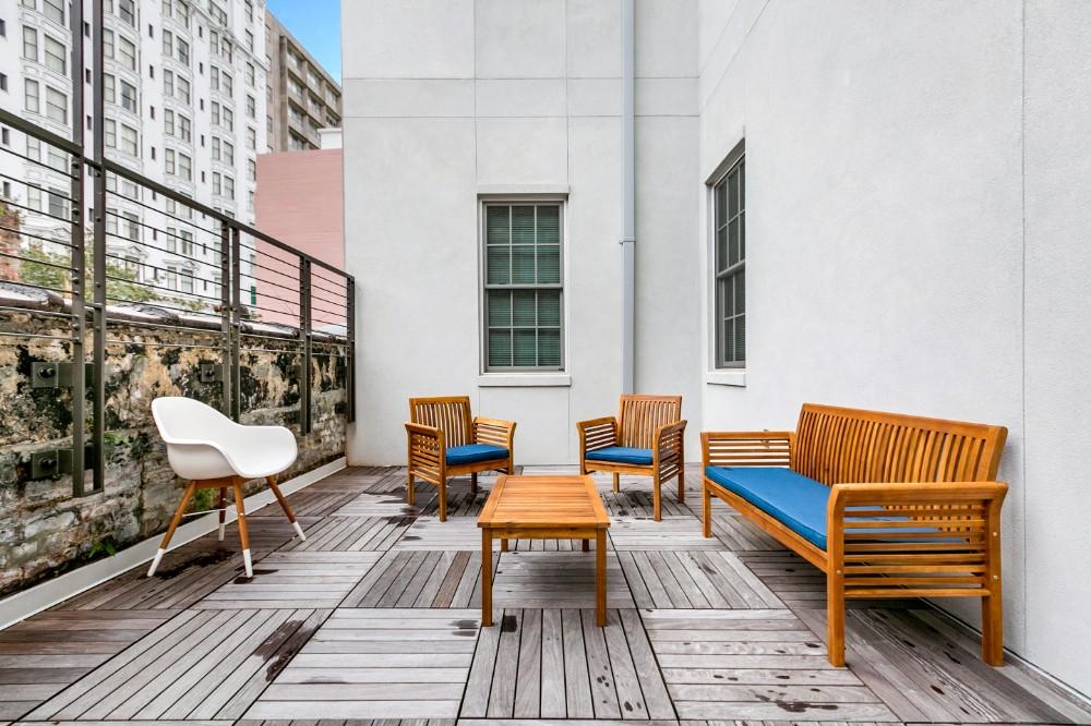 Mardi Gras Magic: 2BR Condo on Canal St 6