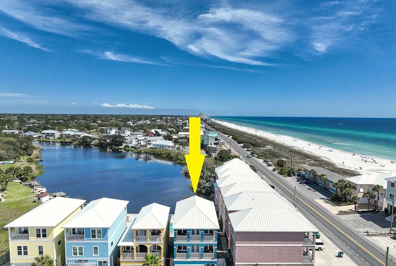 Pet Friendly Beach House - Dreams Come True