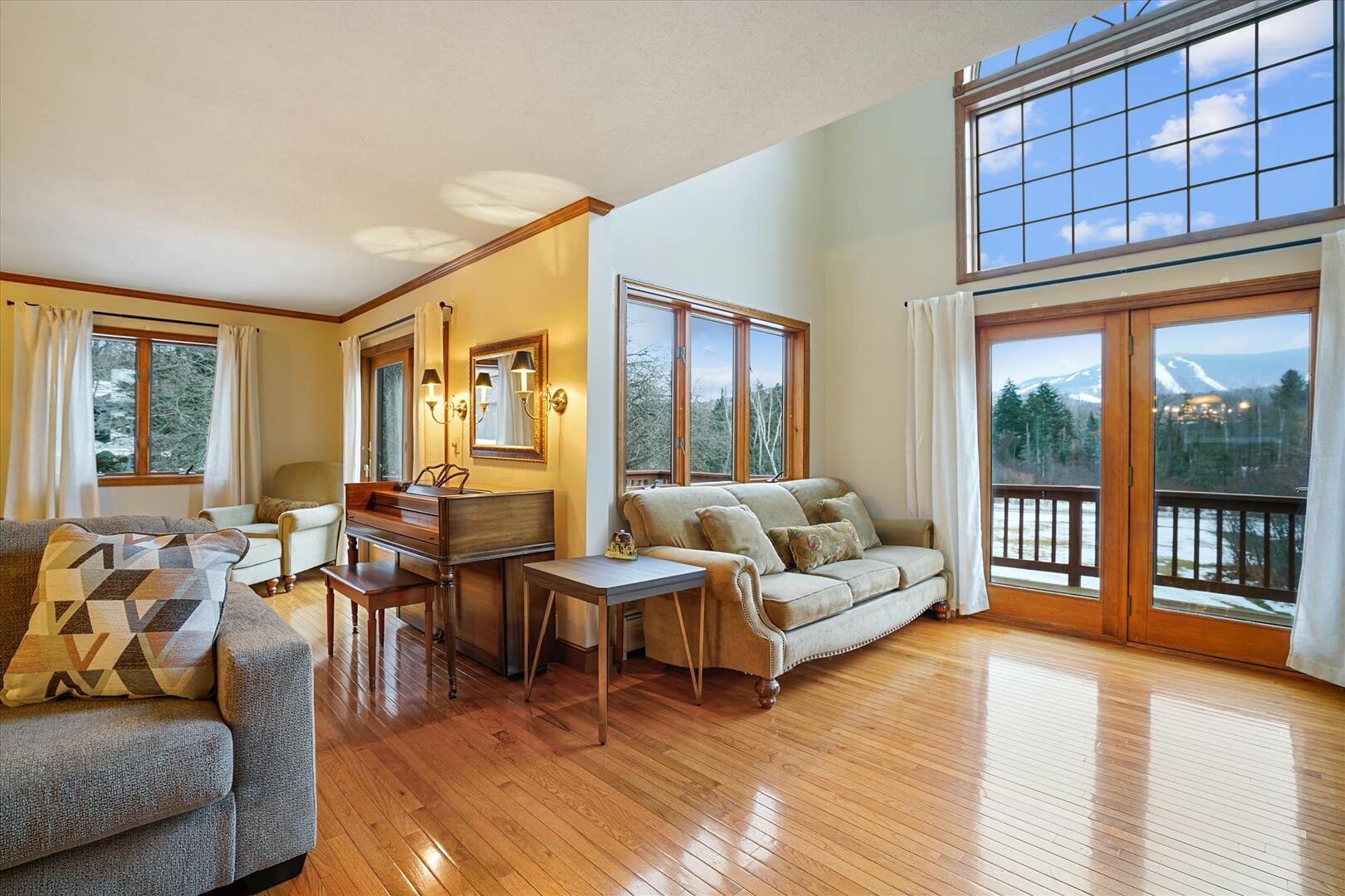 Mountain View Chalet