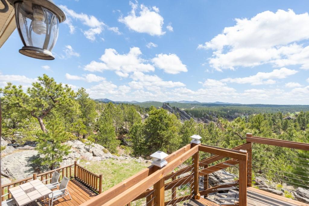 4BR Teton Cabin with Panoramic Mountain Views 2