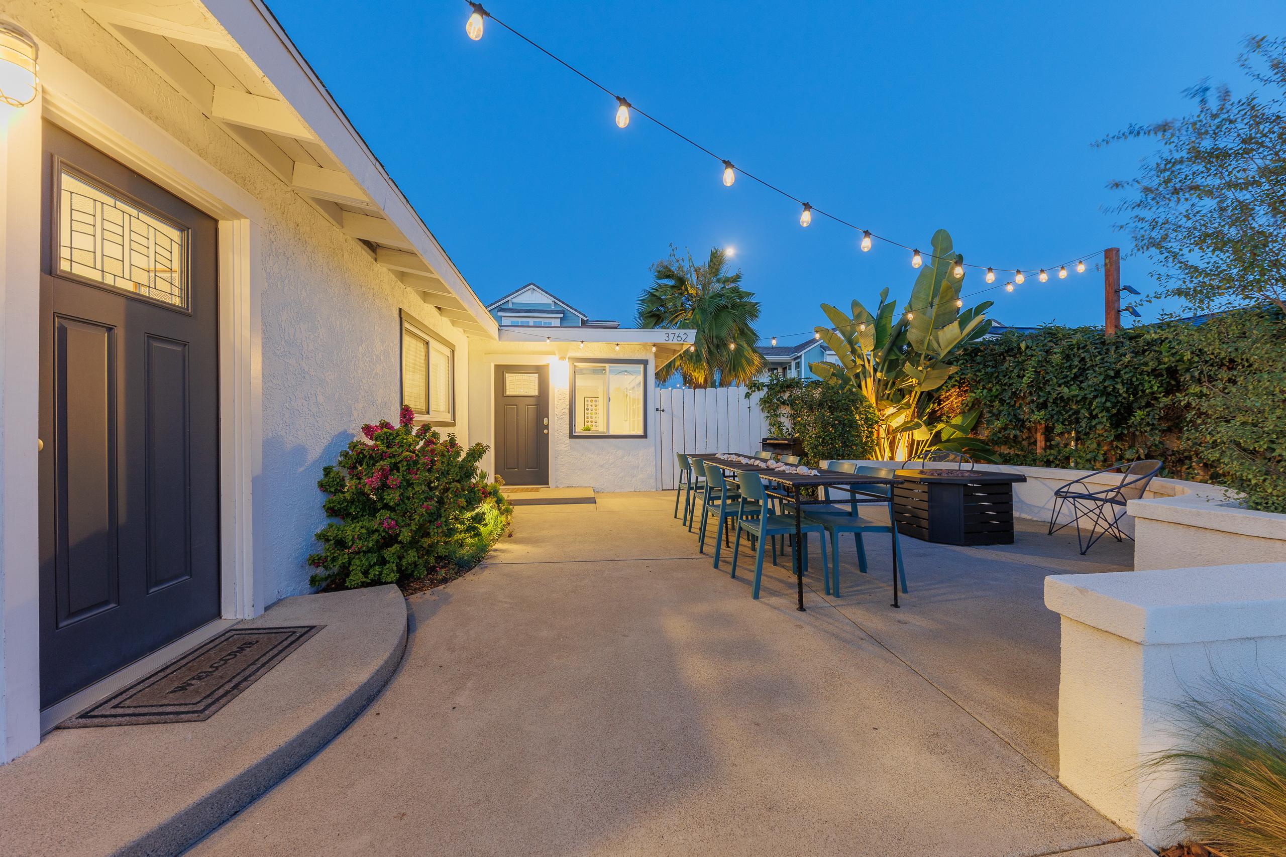Cozy Units With Outdoor Oasis And Bbq Grill - Charming Coastal Retreat - Carlsbad, CA