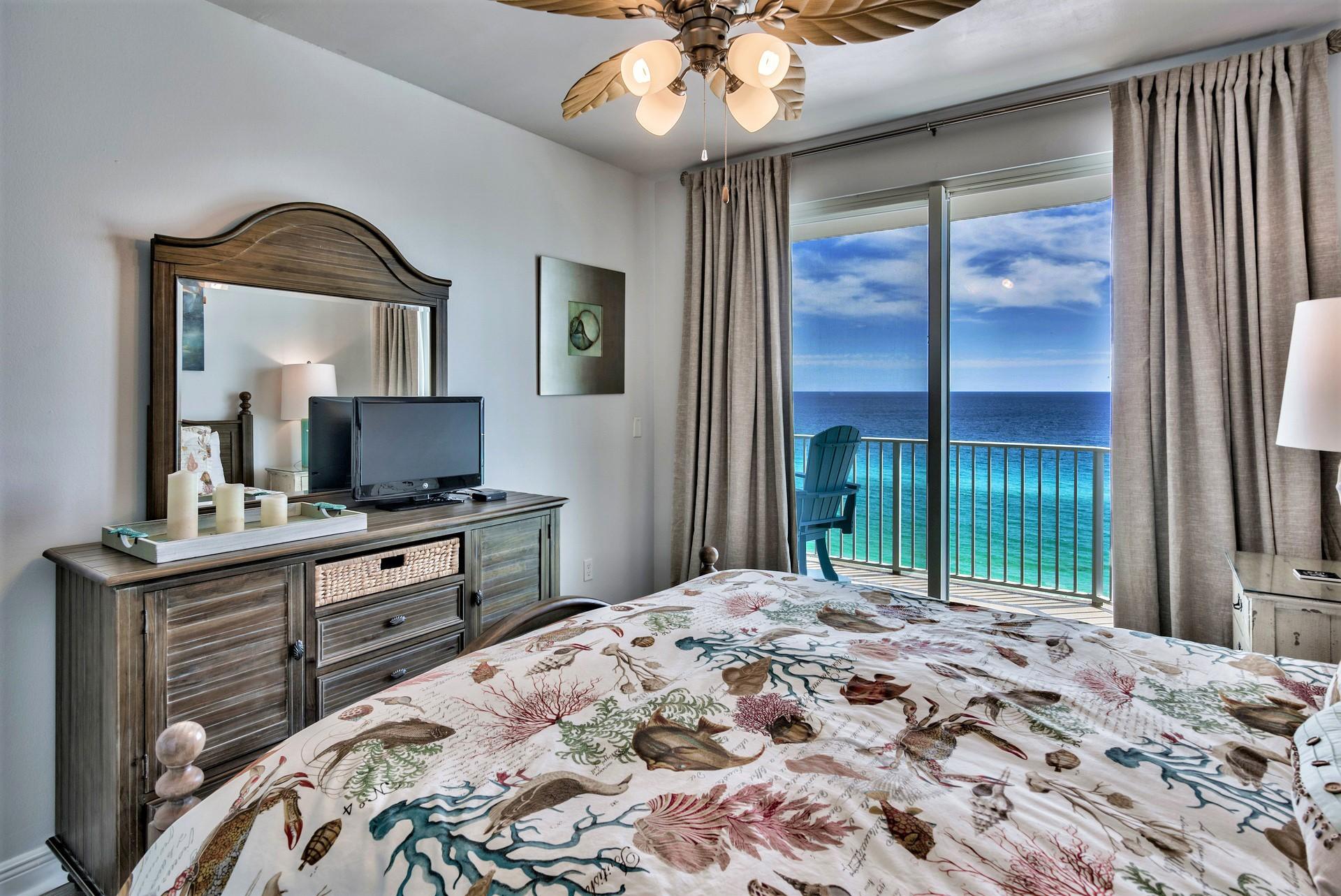 Majestic Sun 911B - Gulf View Deluxe Master Bedroom Suite