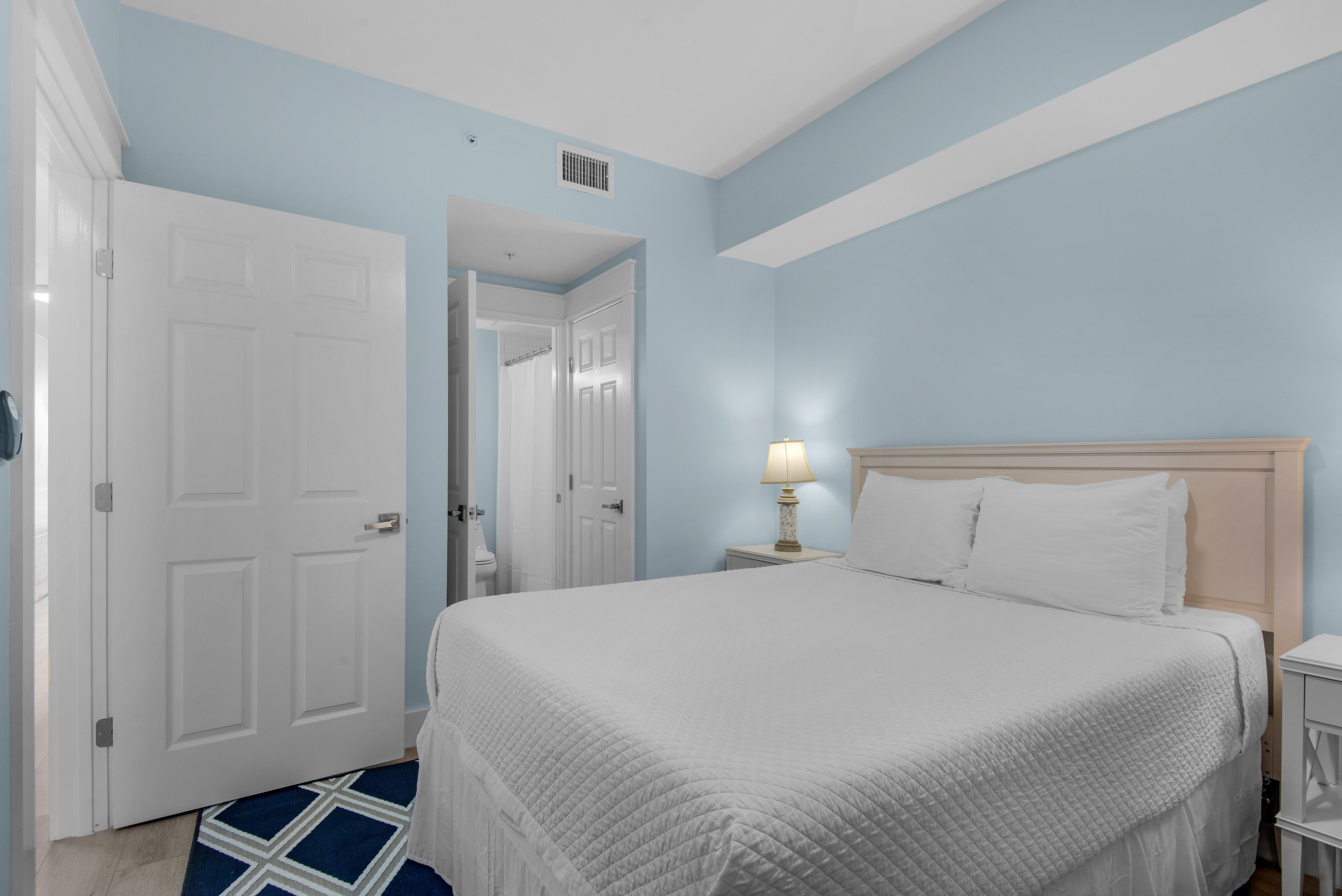 Majestic Sun 203B - Guest Bedroom w/ queen bed and twin bunk