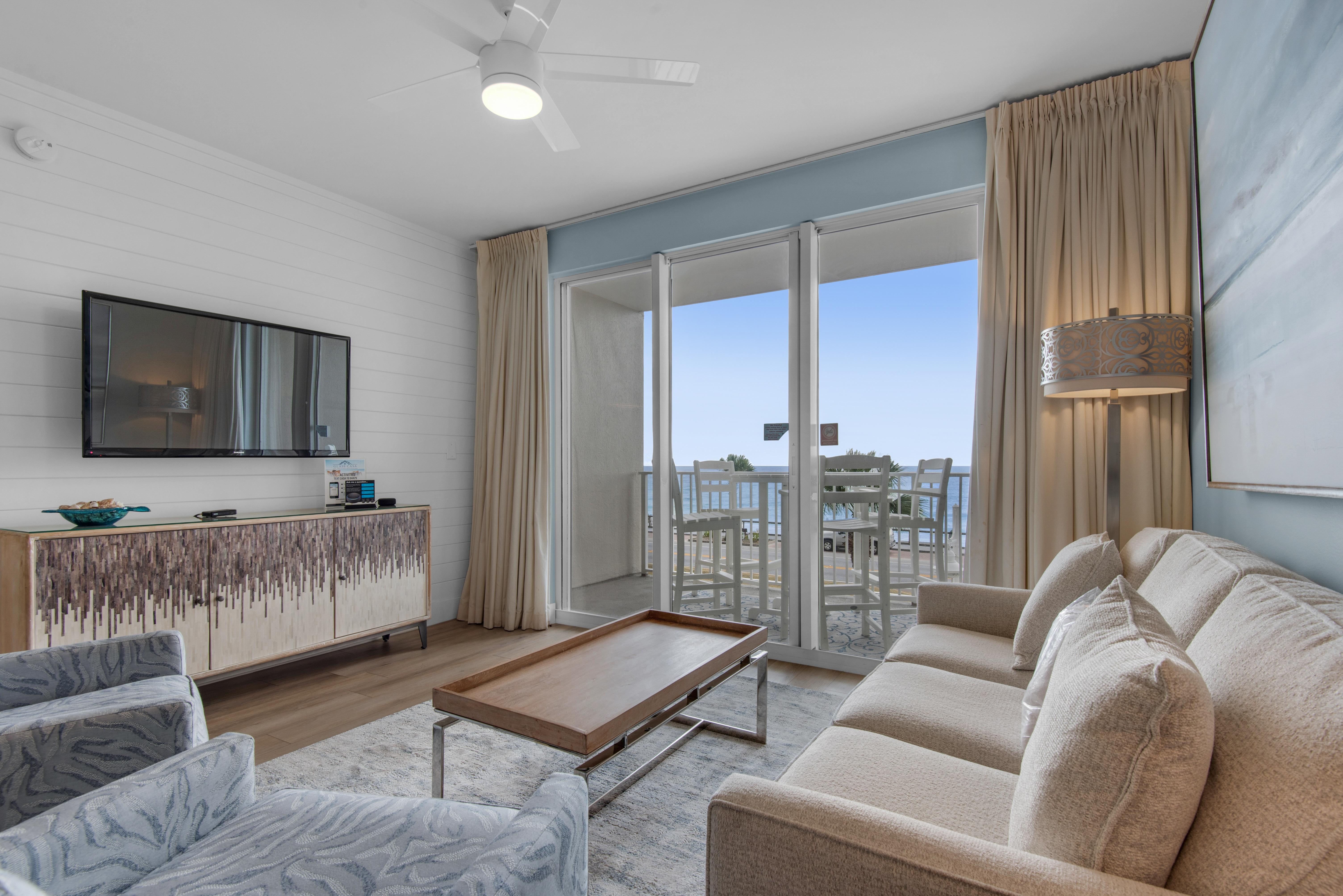 Majestic Sun 203B - Living area w/ HDTV and beach view