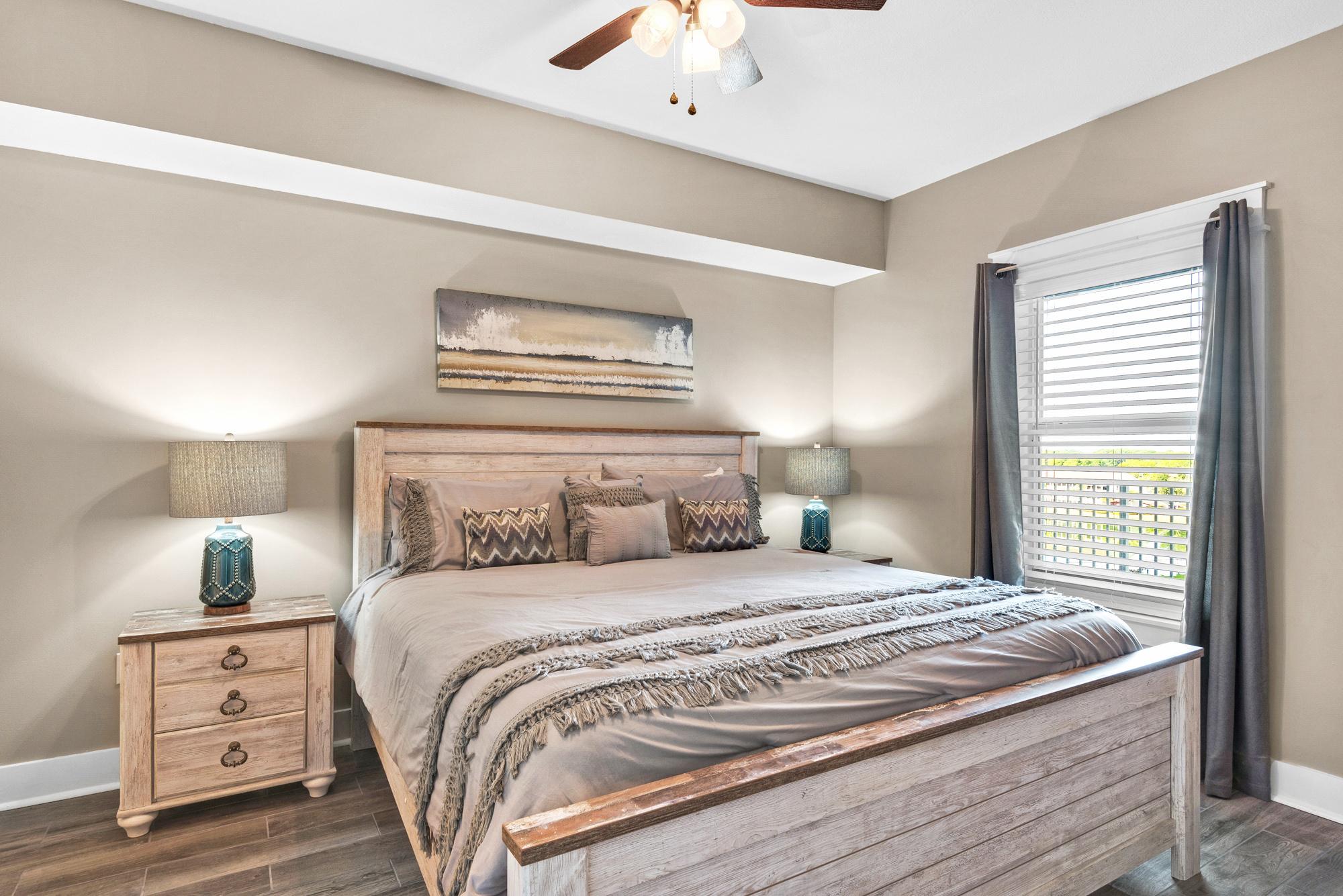 Majestic Sun 509B - Updated Master King Suite w/ Private Bath