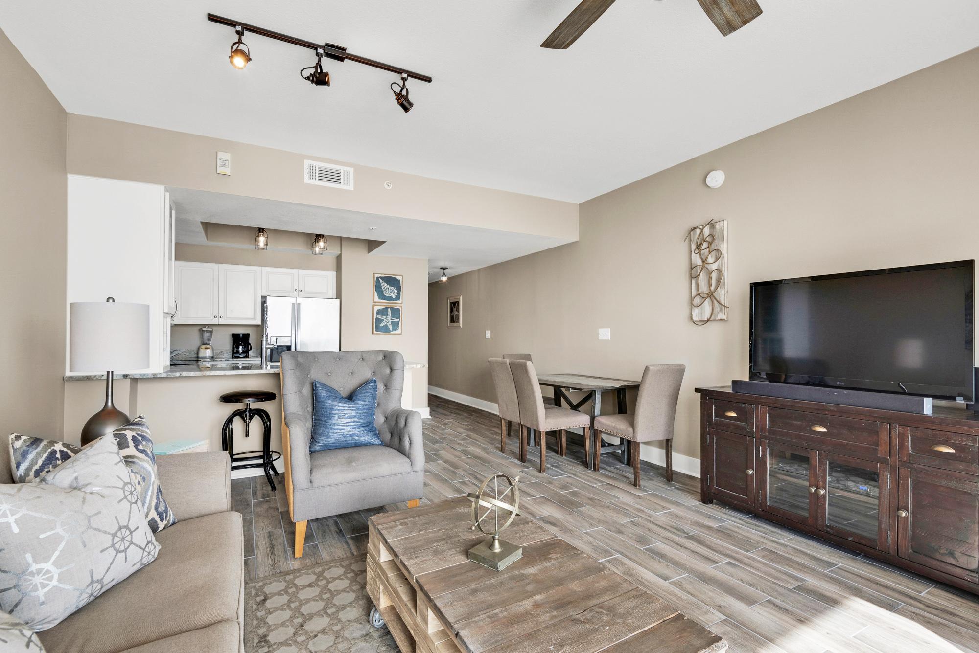 Majestic Sun 509B - Beach View Living Area, HDTV, Sleeper Sofa