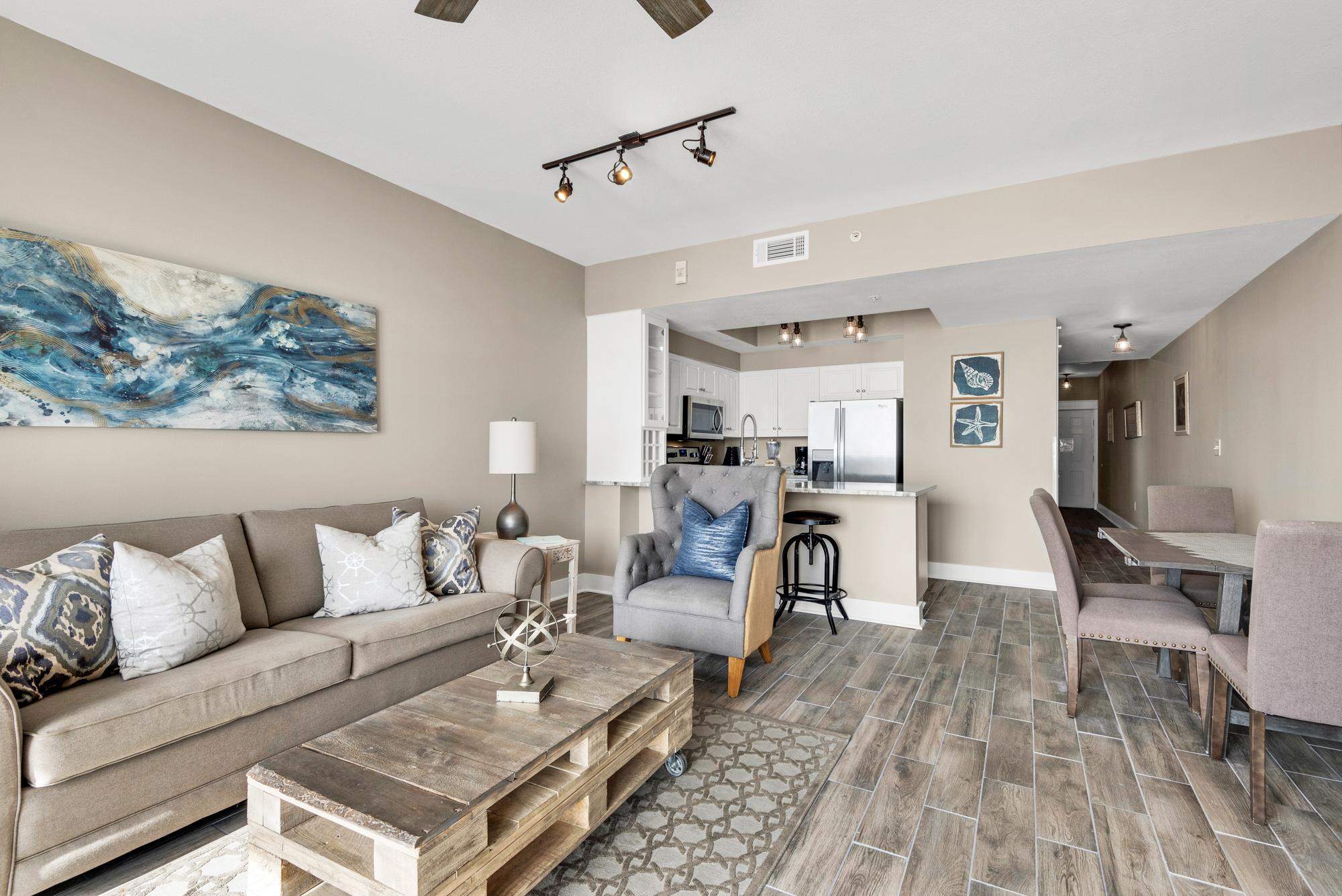 Majestic Sun 509B - Newly Renovated Living, Dining, Kitchen Area