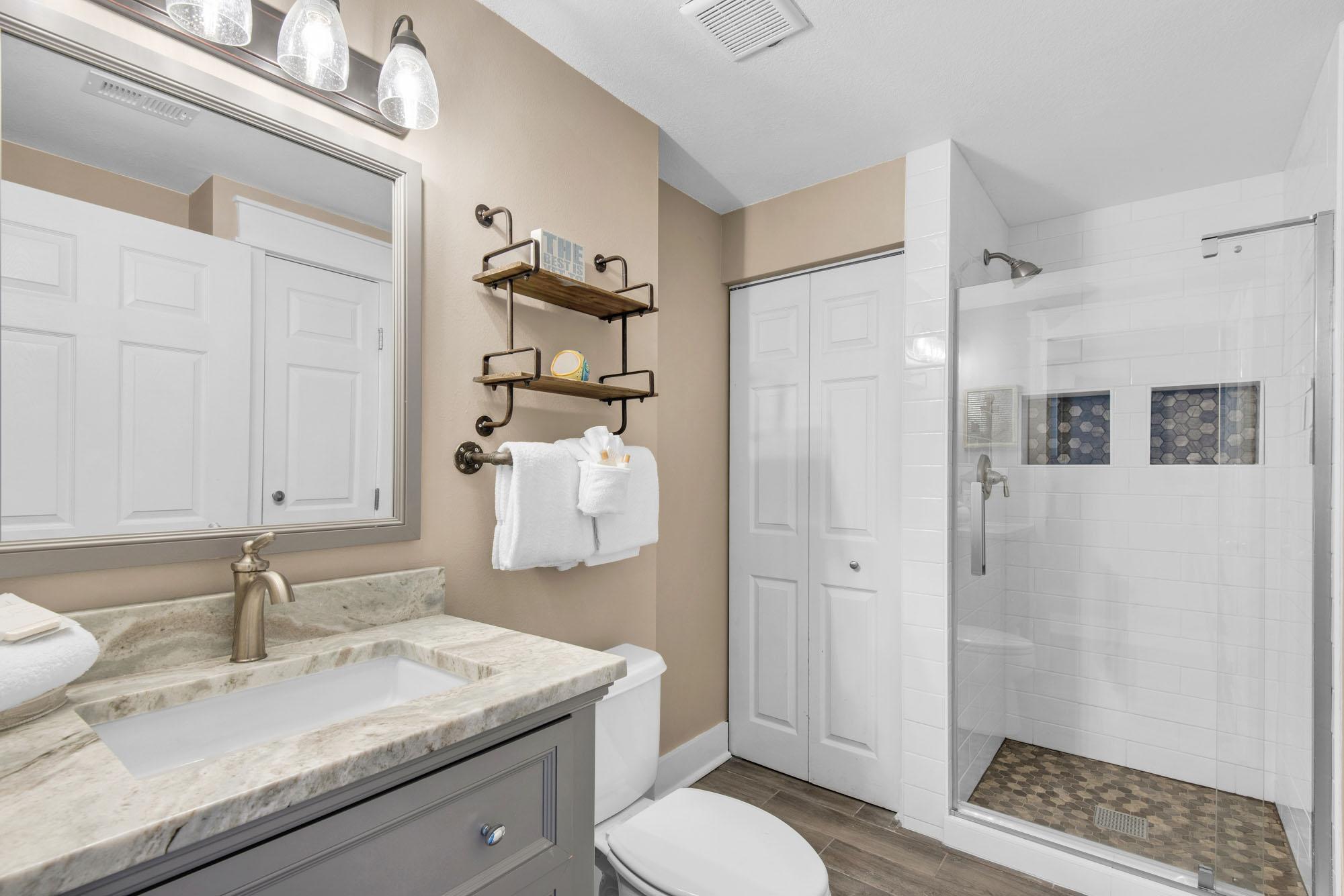 Majestic Sun 509B - Updated Full Bathroom Off Common Areas