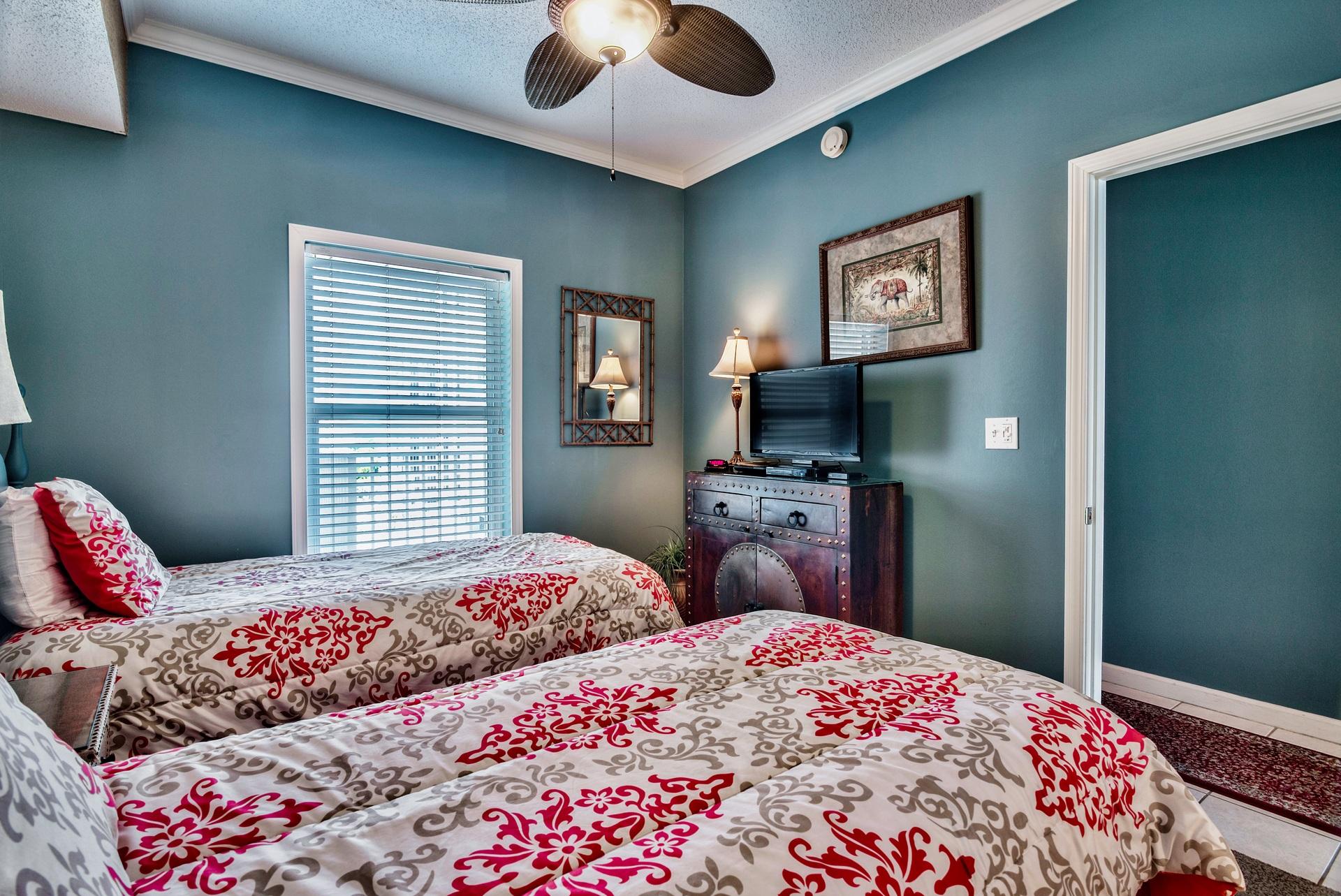 Majestic Sun 911A - Twin Guest Bedroom