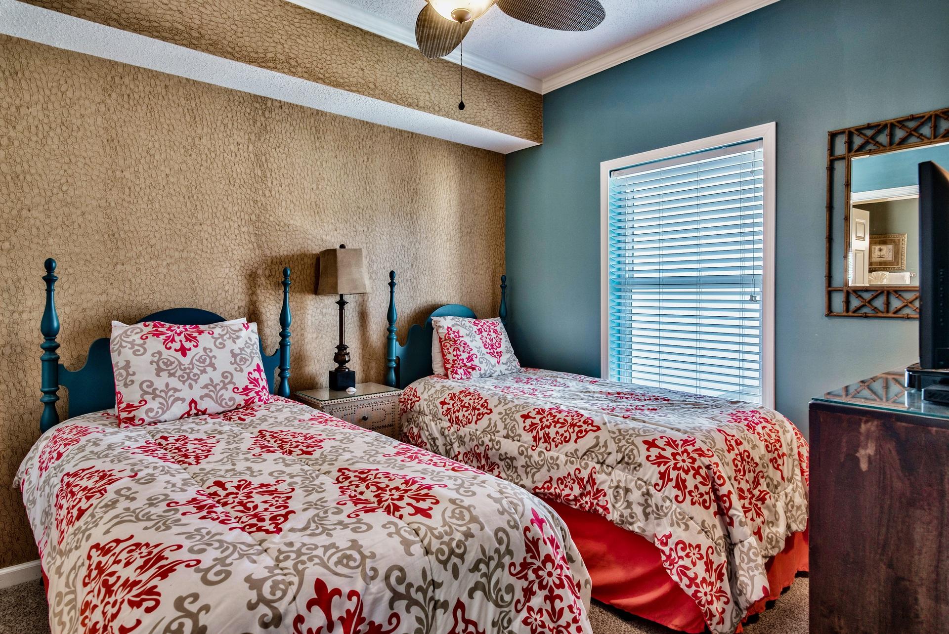 Majestic Sun 911A - Twin Guest Bedroom