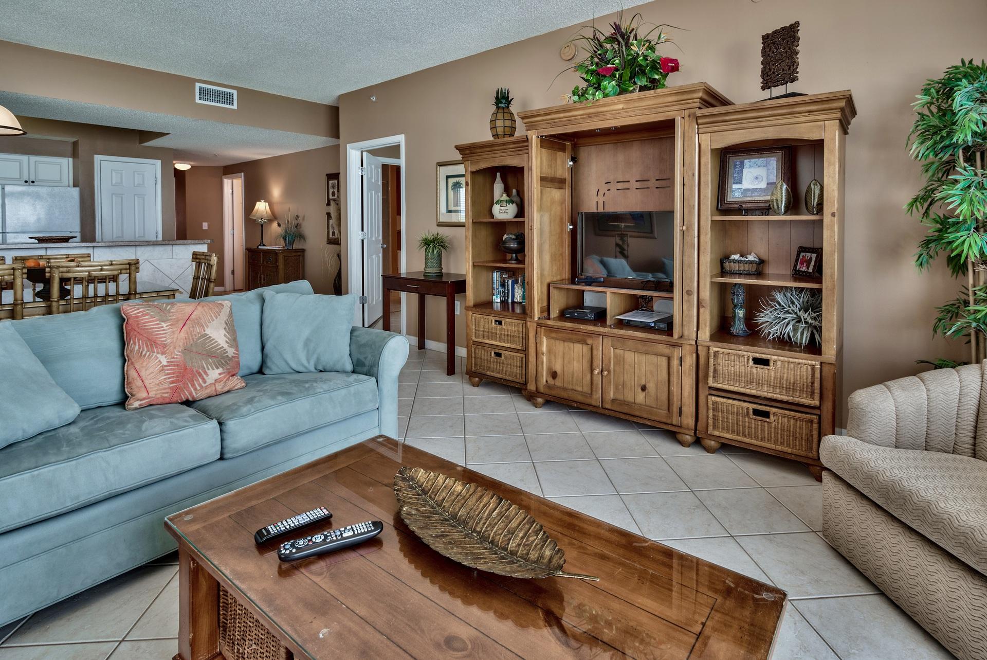 Majestic Sun A914 - Open Living, Dining and Kitchen