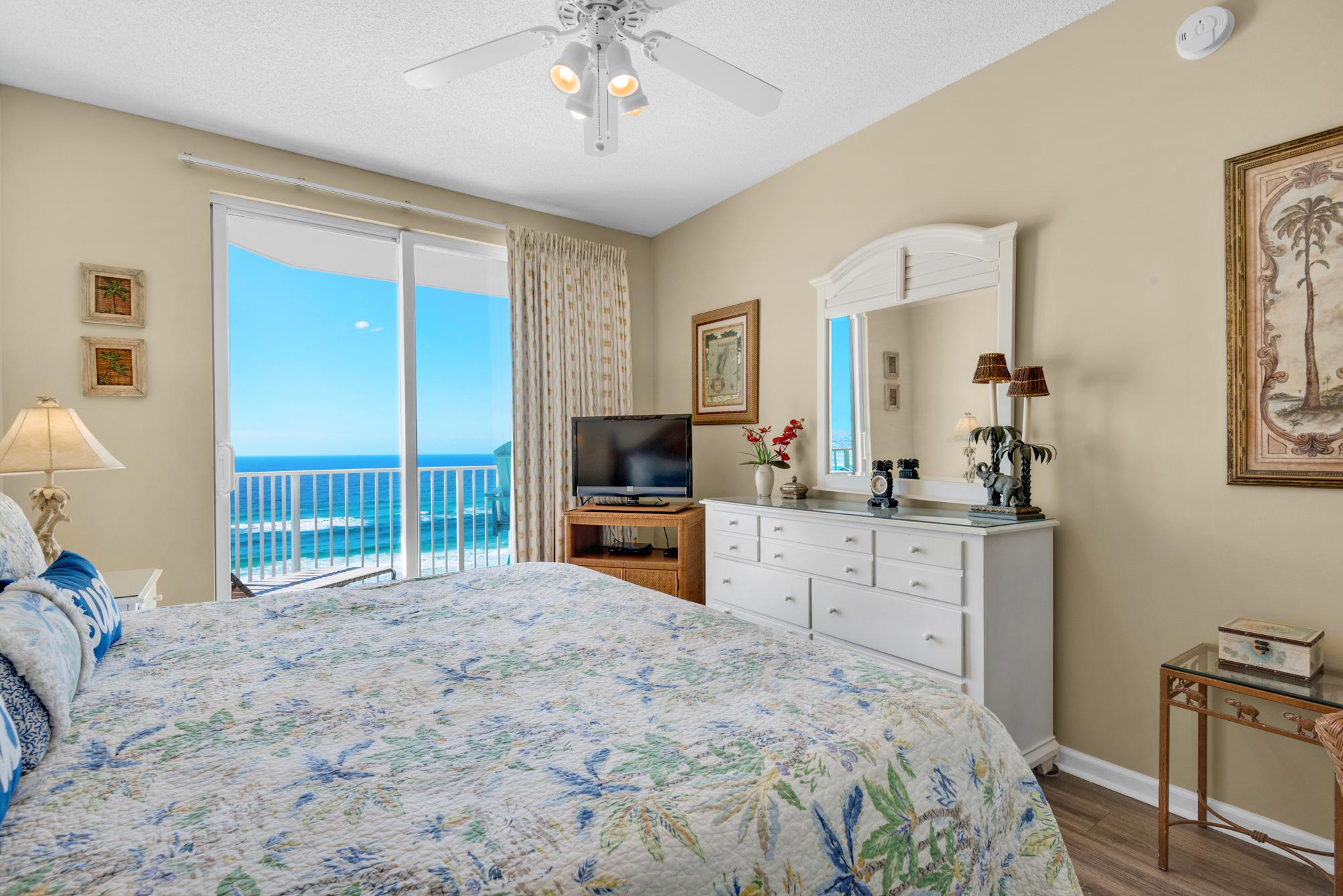 Majestic Sun 704B - Beach View Master King Suite w/ an HDTV and 