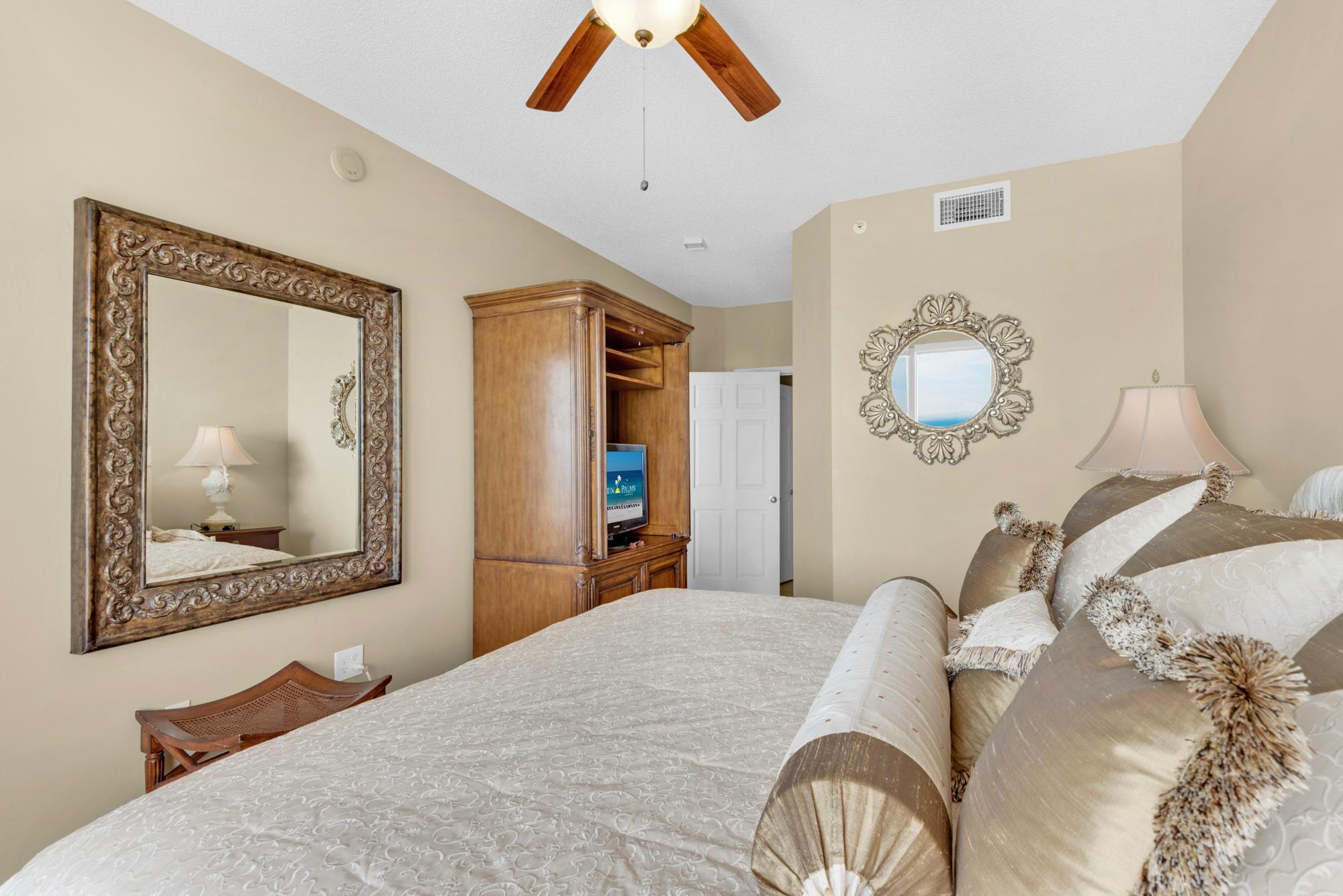 Majestic Sun 802A - Gulf View Master King Suite w/ HDTV
