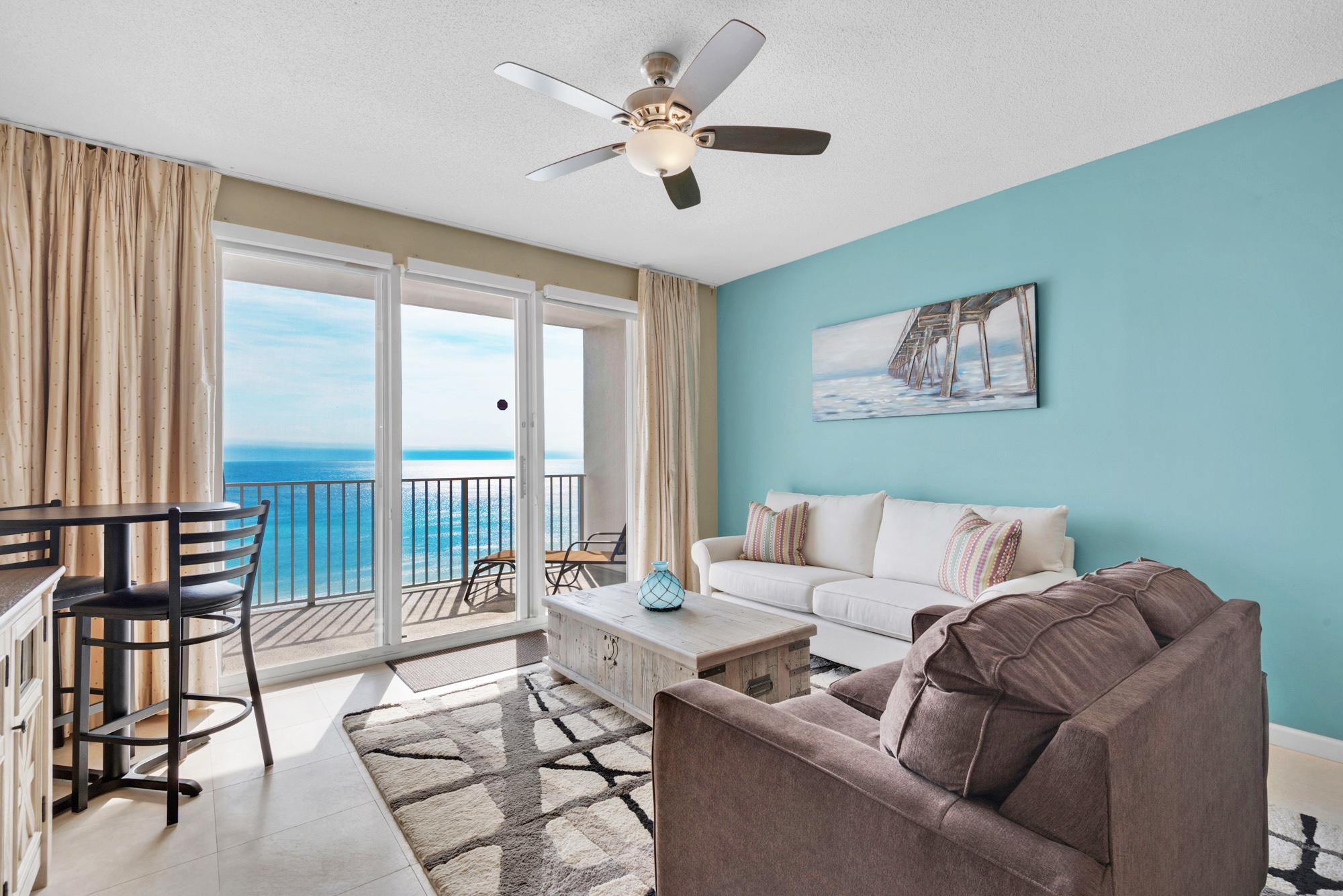 Majestic Sun 802A - Gulf View Living Area, HDTV, Sleeper Sofas