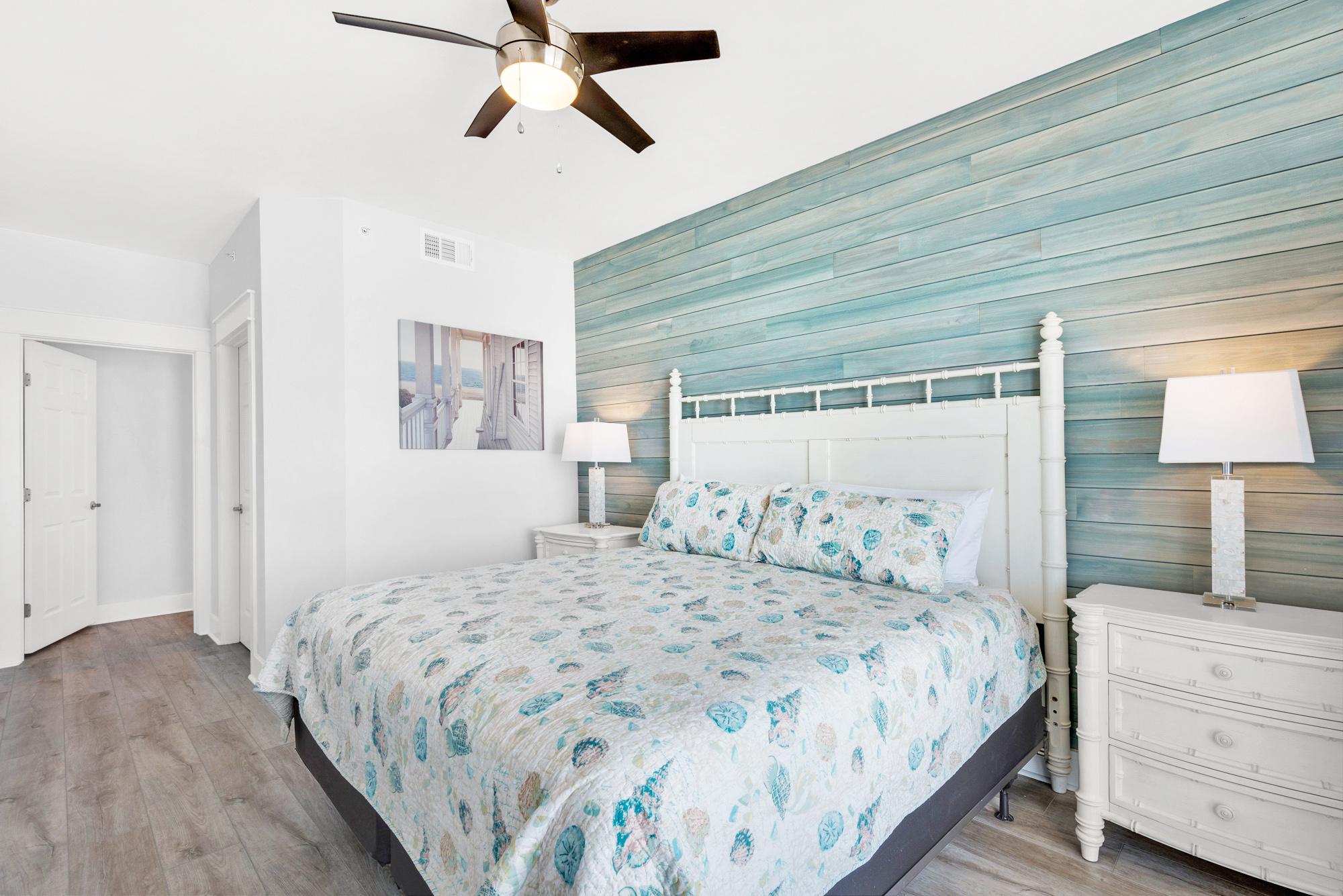 Majestic Sun 304B - Master King Suite w/ Private Bathroom