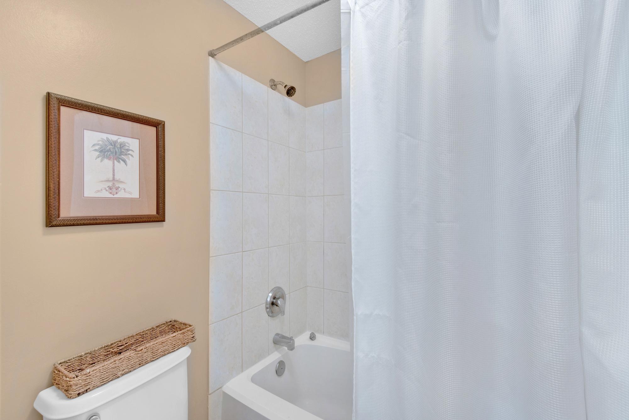 Majestic Sun 605A - Master King Suites Private Bathroom