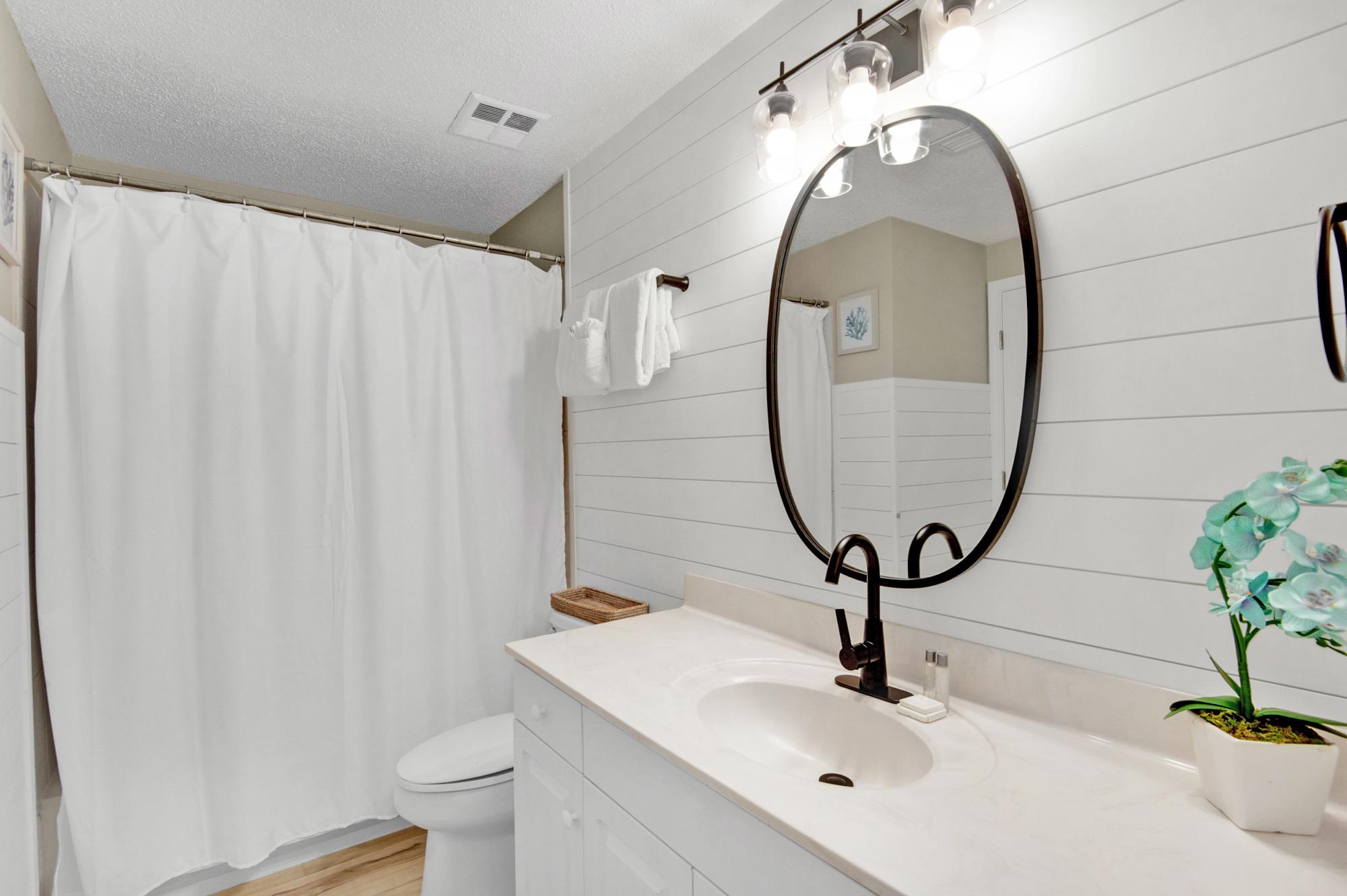 Majestic Sun 402B - Guest Bunk Rooms Attached Bathroom