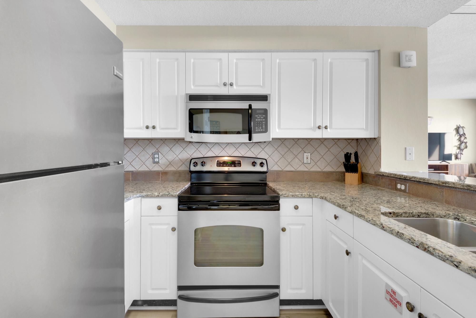 Majestic Sun 610B - Kitchen Featuring Stainless Steel Appliances