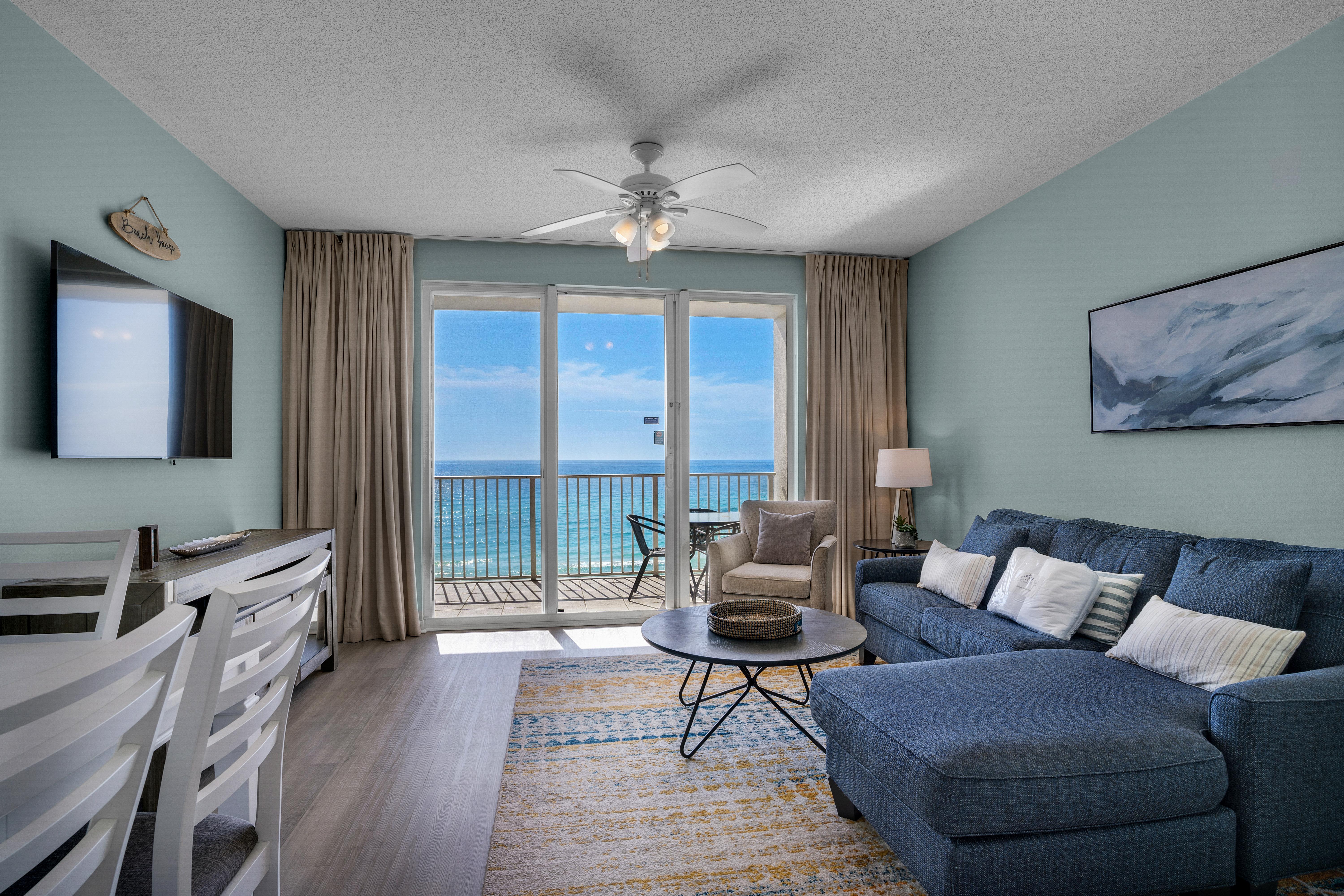 Majestic Sun 507B - Beach View Living Area w/ HDTV, Sleeper