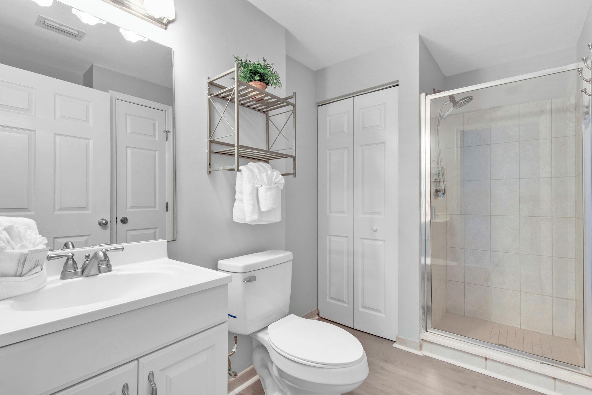 Majestic Sun 507B - Full Bath Off Common Areas