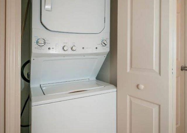 MS 1108B - Washer and Dryer Duo
