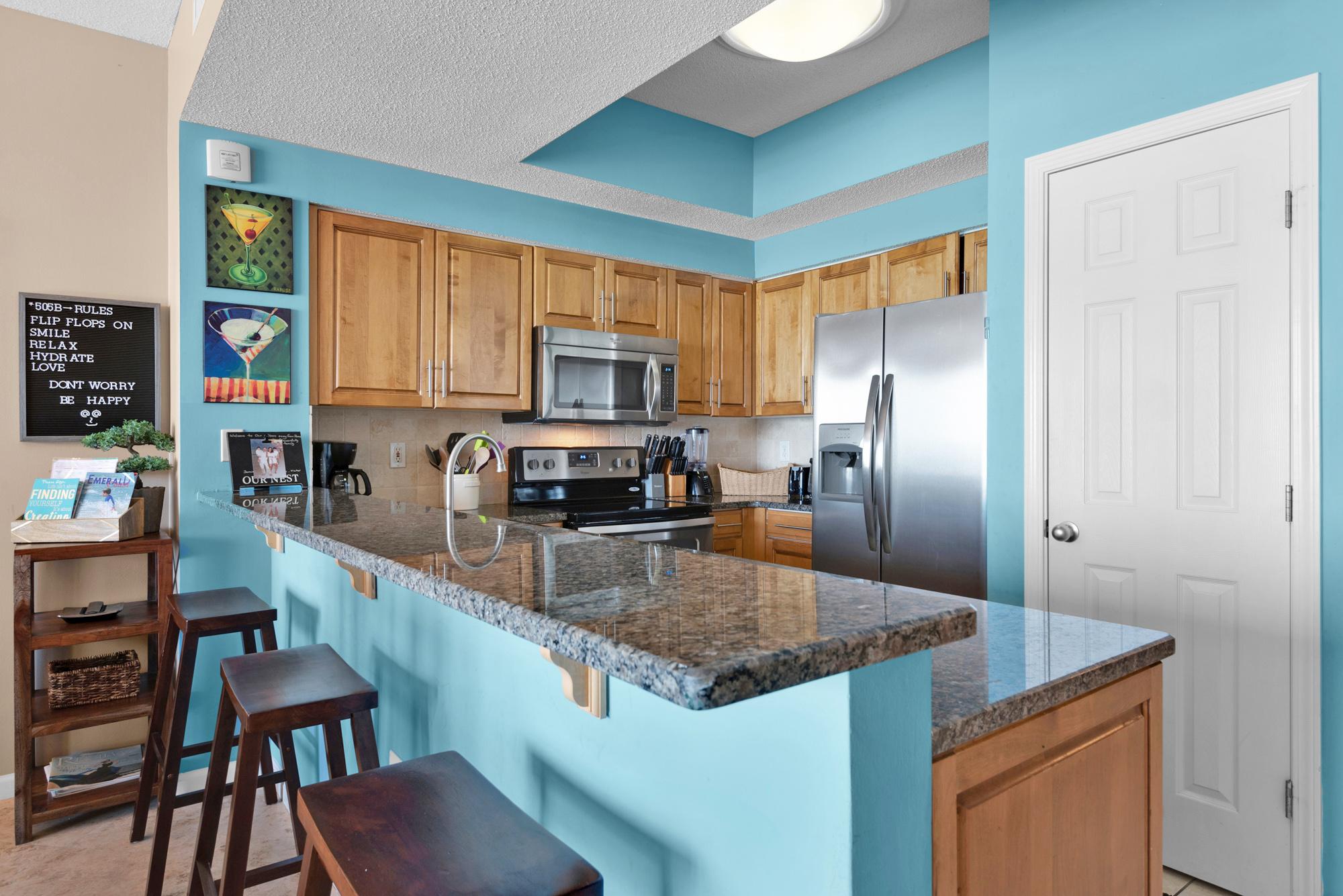 Majestic Sun 505B - Breakfast Bar and Kitchen