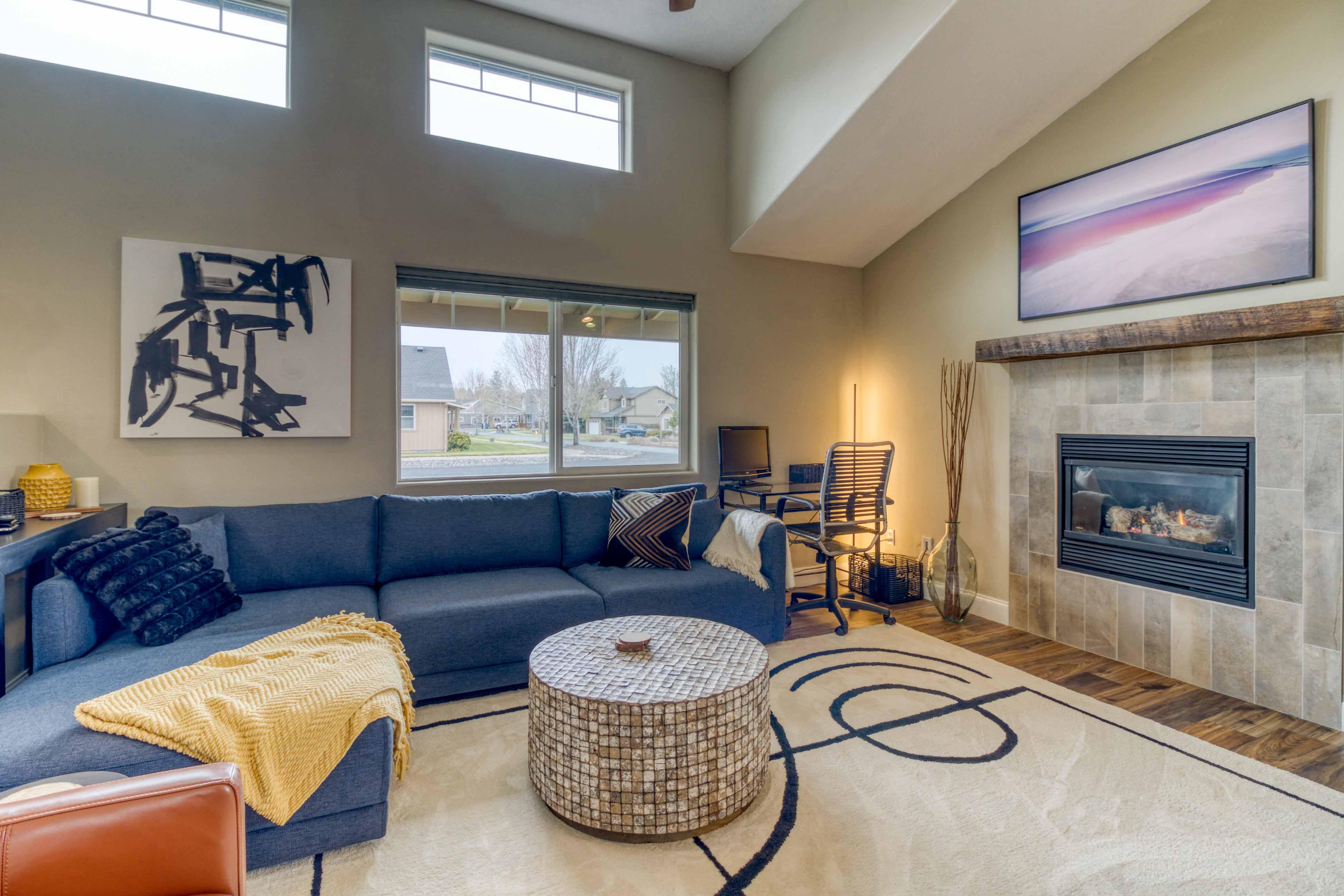 Close To Town, Petfriendly, Hottub, Fencedbackyard - Sisters