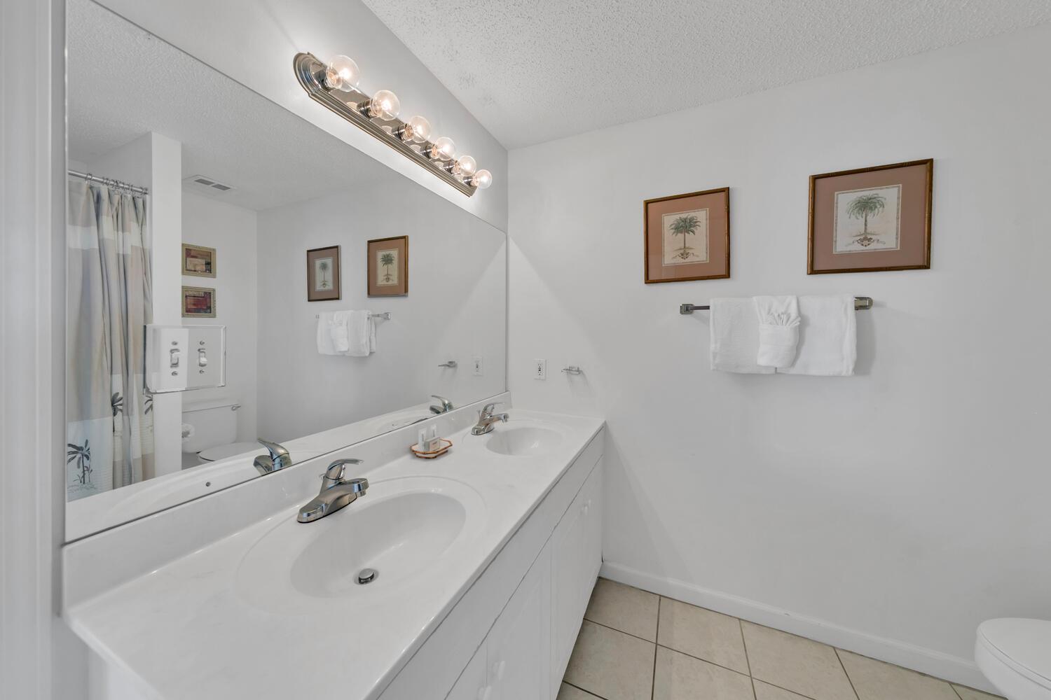 Master Bathroom 1 Part 1