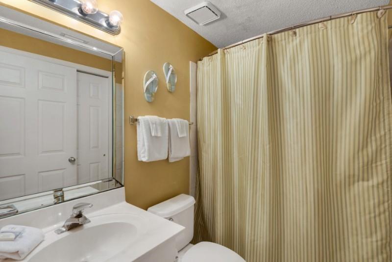 Master Bathroom 1 Part 1