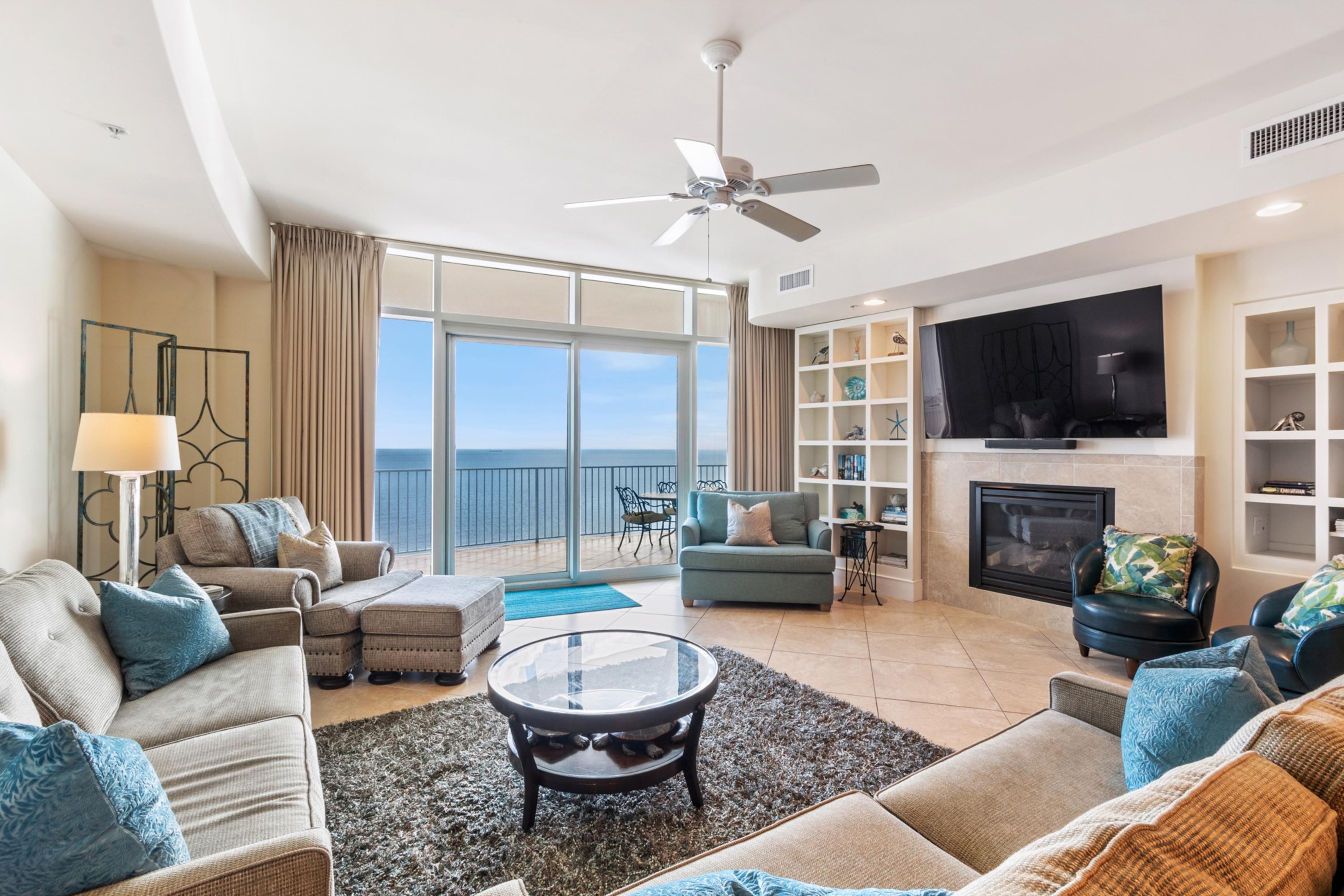 Turquoise Place 2205 C