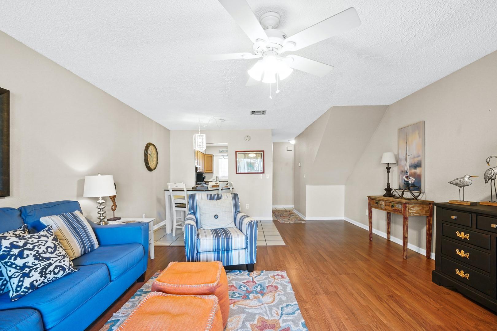 Photo #605