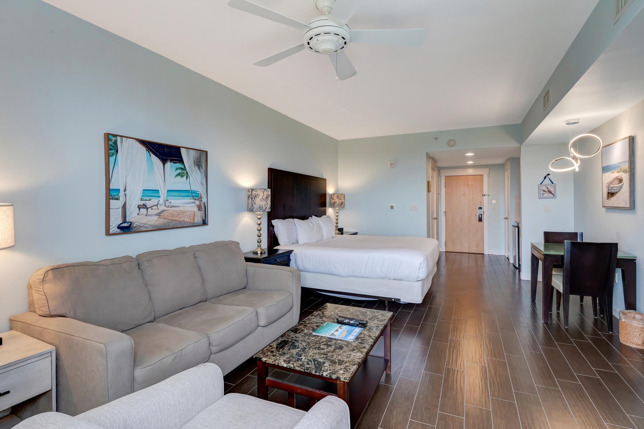 King Studio Oasis with Stunning Views & Sleeper Sofa Comfort at Sandestin Golf and Beach Resort! 5