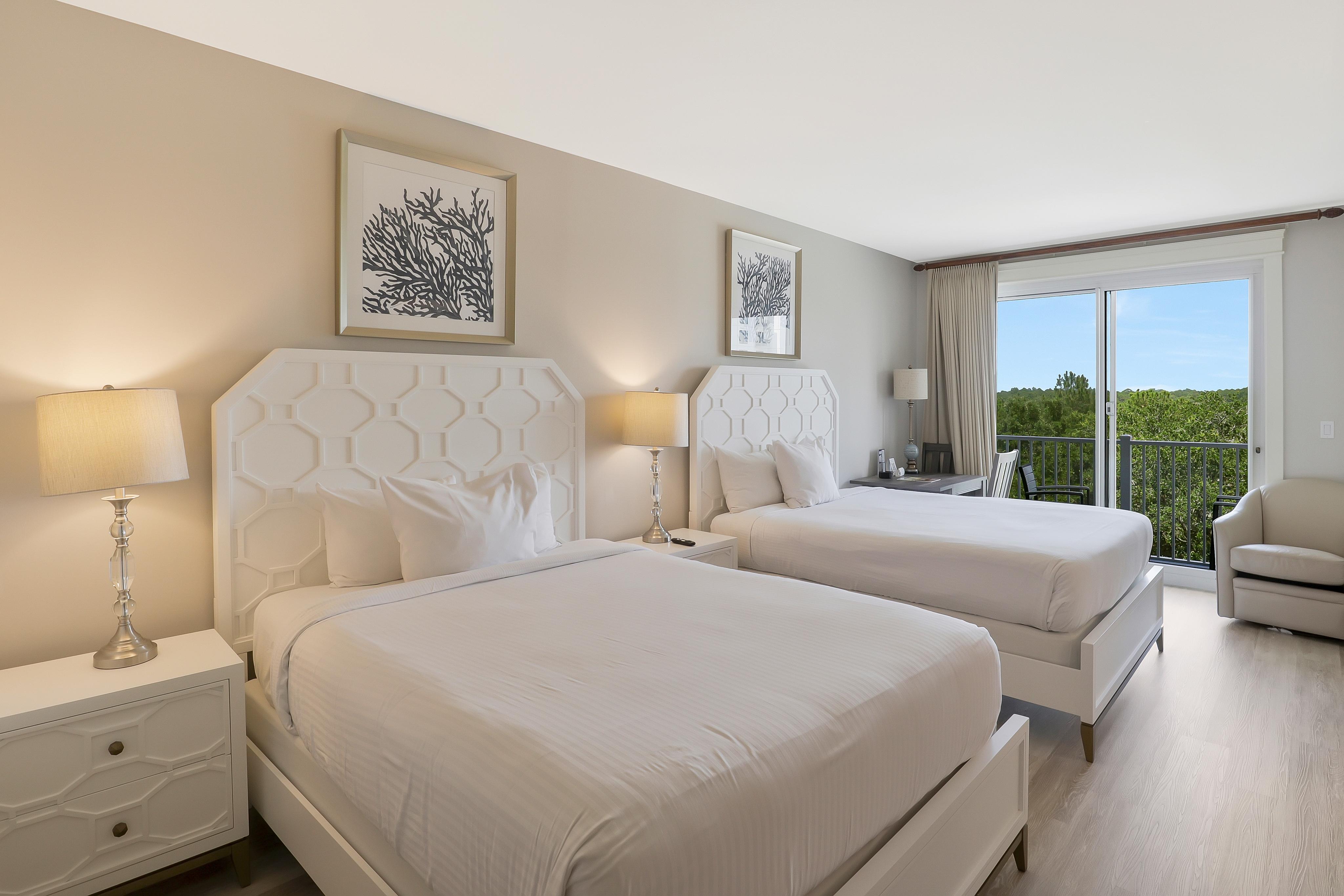 5th Floor Spacious Studio Retreat: Double Queen Beds with Scenic Views at Sandestin Golf and Beach Resort! 2