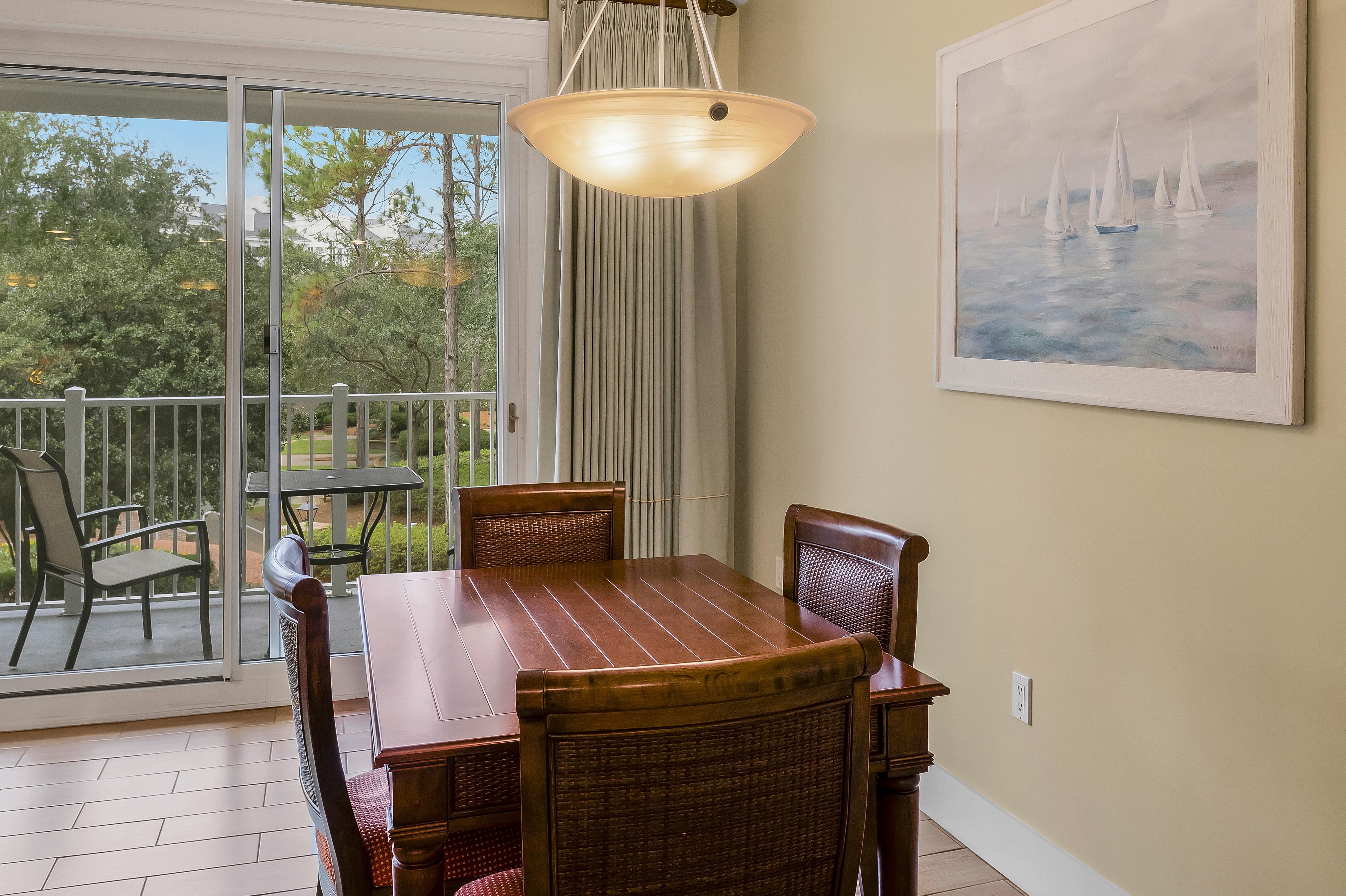 1BR, 2BA Lasata ~ King Bed ~ Golf Cart ~ Steps to Baytowne! 6