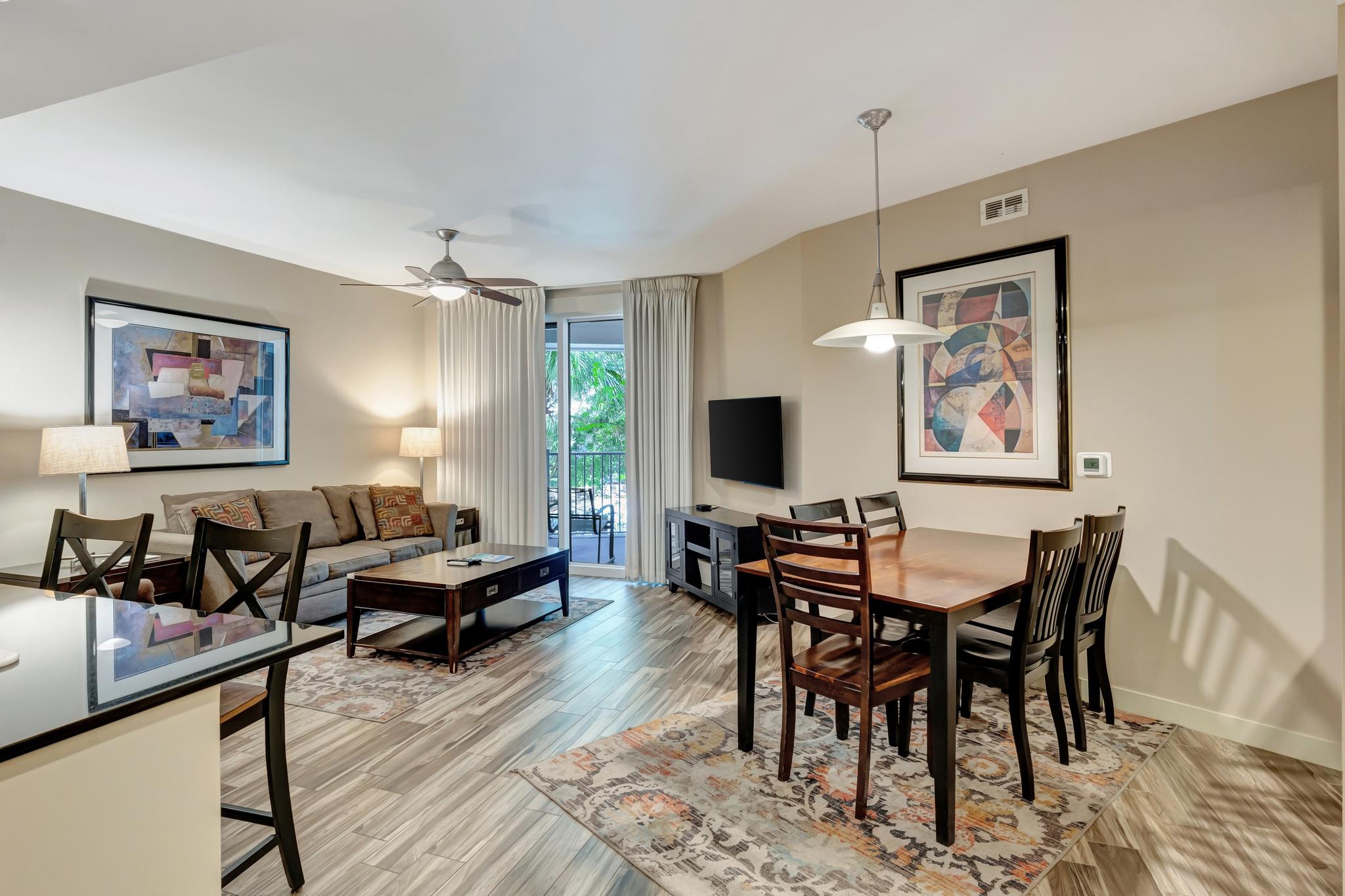 Spacious 2nd Floor 1-Bedroom Condo: King Bed, Kitchenette at Sandestin Golf and Beach Resort! 3