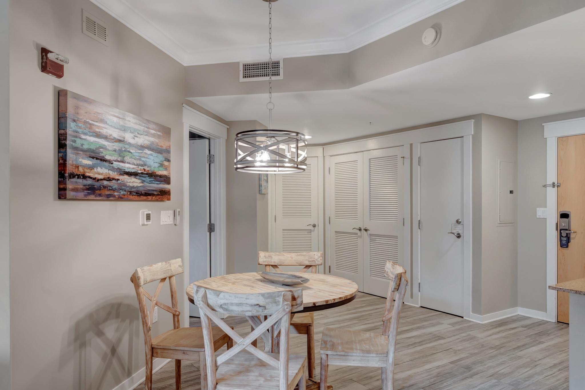 Tranquil Ground-Level Retreat in Sandestin: 1BD, 1BA, King Bed, Grand Lawn Views at Sandestin Golf and Beach Resort! 6