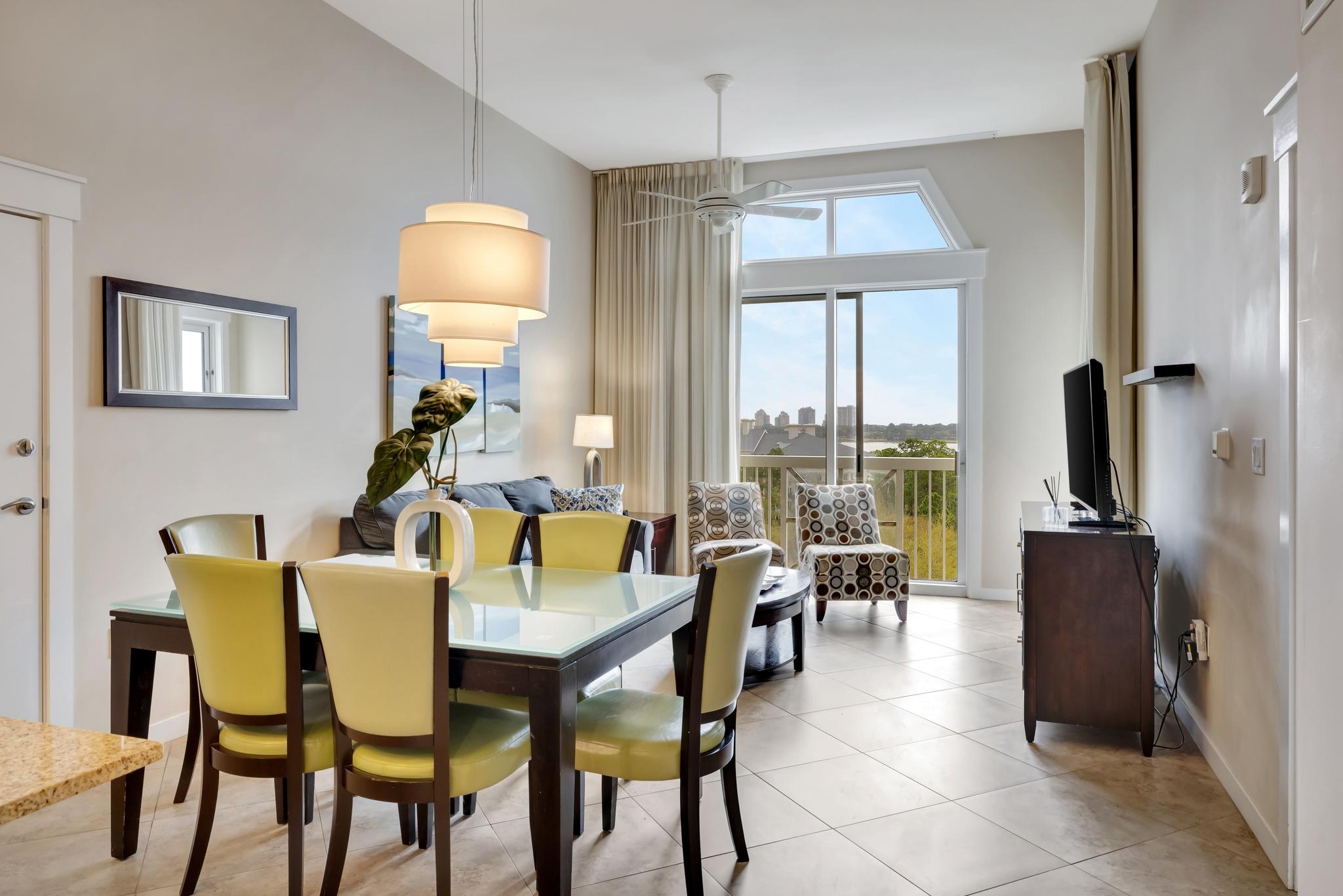 Coastal Charm & Ultimate Convenience: Luxury 1-Bedroom Condo in the Grand Sandestin at Sandestin Golf and Beach Resort! 2