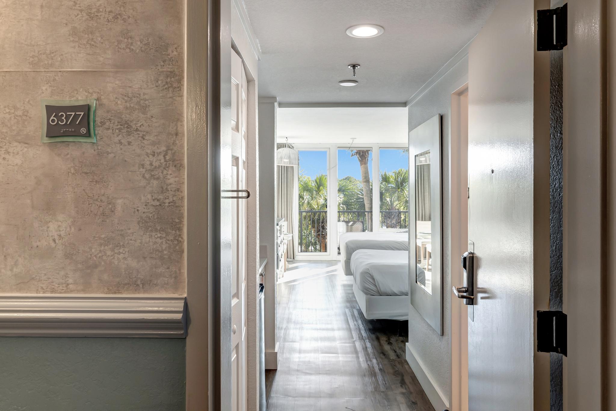 Seaside Serenity - Enjoy Coastal Living in Our Double Queen Studio Oasis at Sandestin Golf and Beach Resort! 4