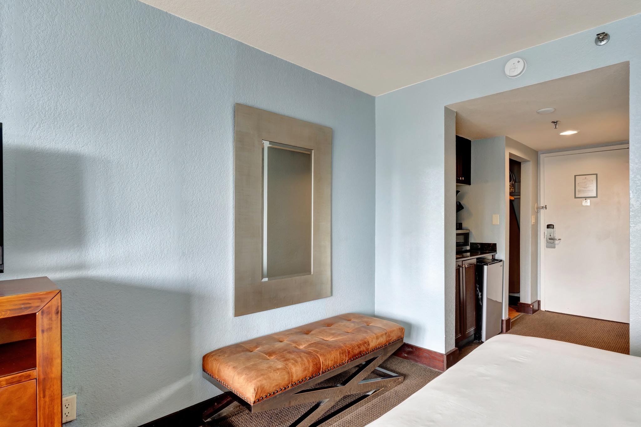 Harbor Serenity - Unwind in Our Double Bed Studio Getaway at Sandestin Golf and Beach Resort! 6