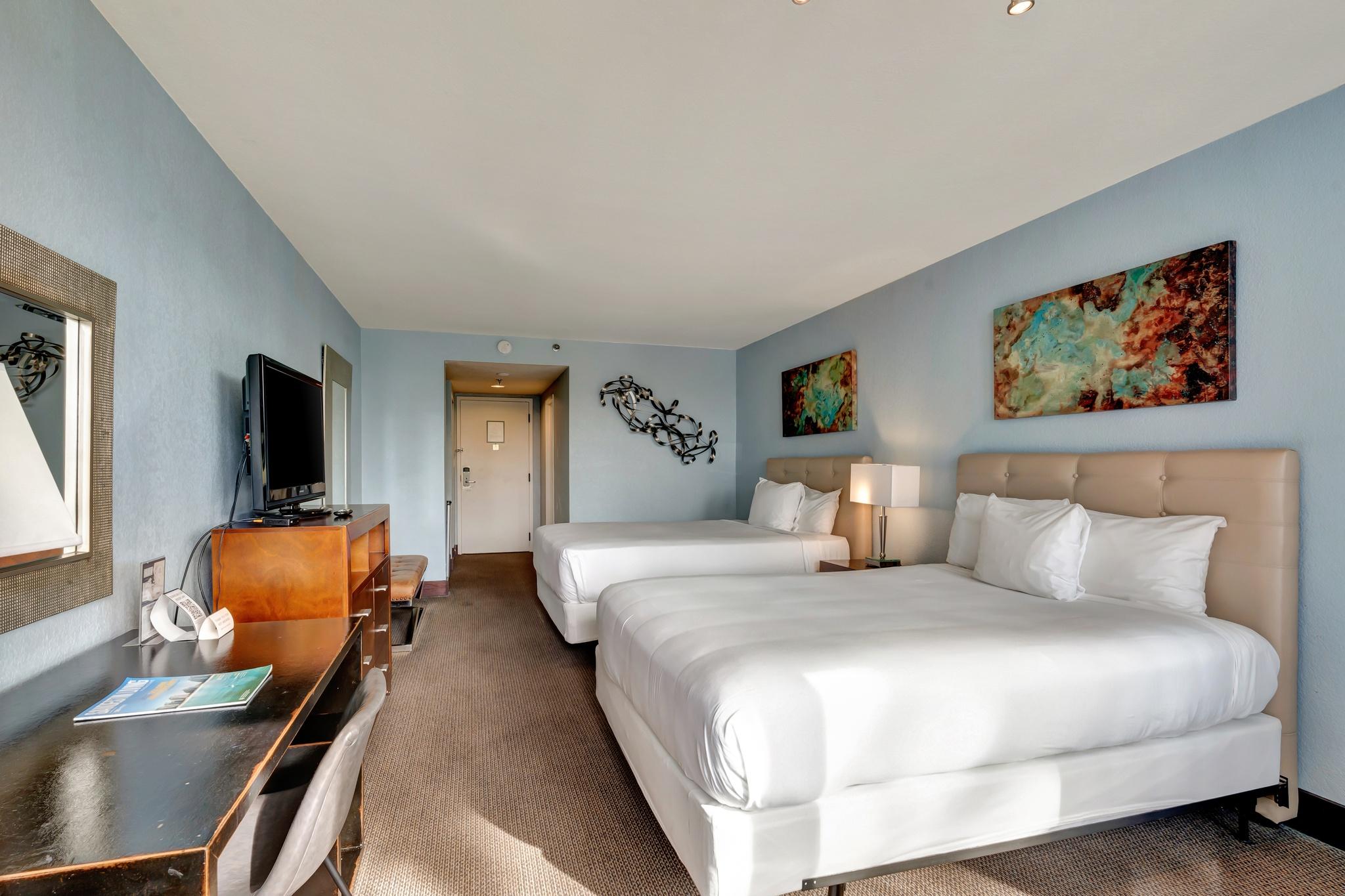 Comfortable Resort View Bayside Studio: 5th Floor Sleeps 4 with Two Double Beds at Sandestin Golf and Beach Resort! 4