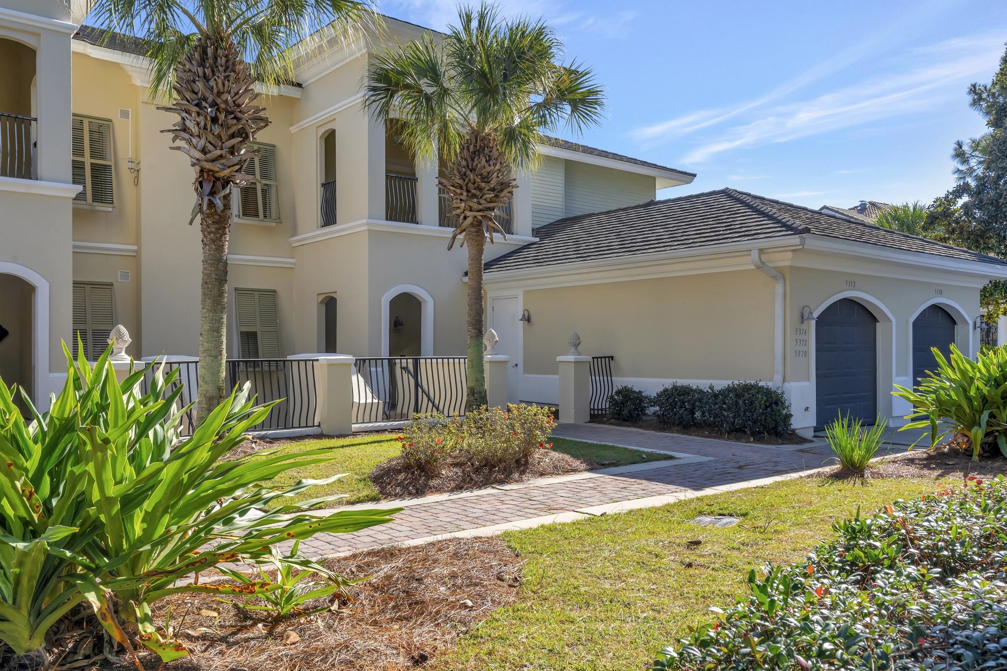 3BR/3BA Golf Course View Retreat, Sleeps 6 6