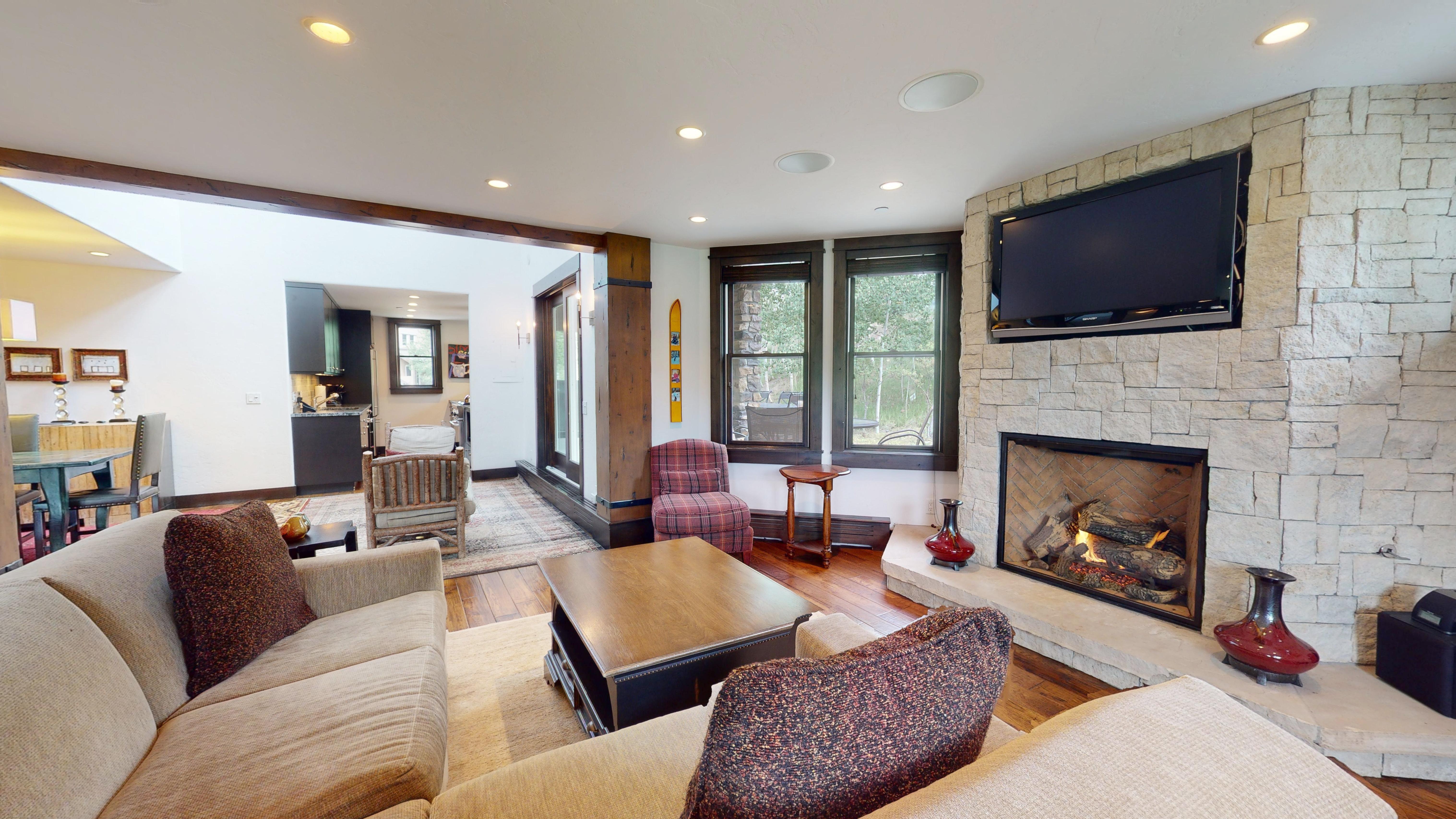 Woodrun Place P55 Vacation Rentals Homes & Hideaways by World of