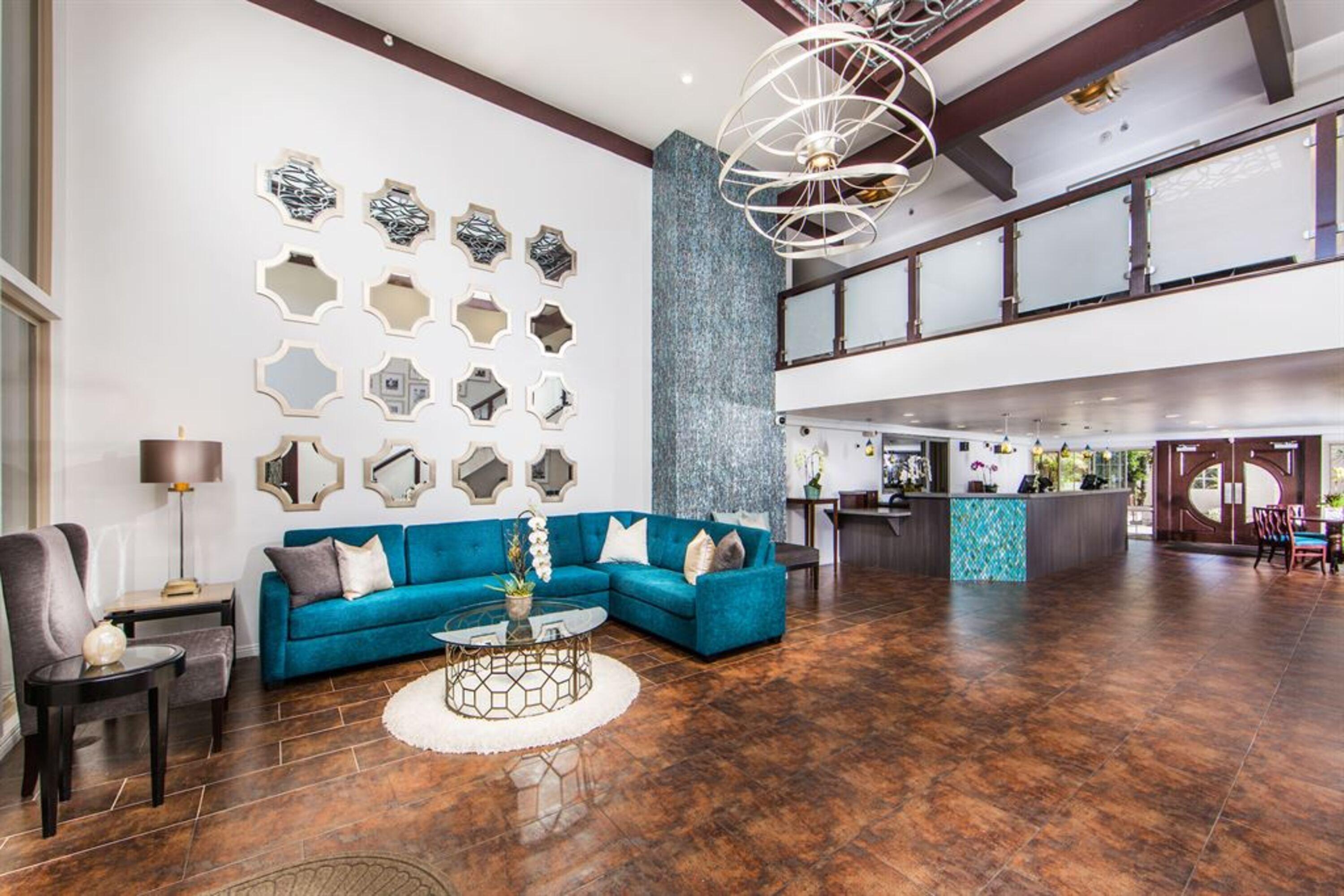 Winner Circle 1BR Condo with Outdoor Pool & Ping-Pong Table