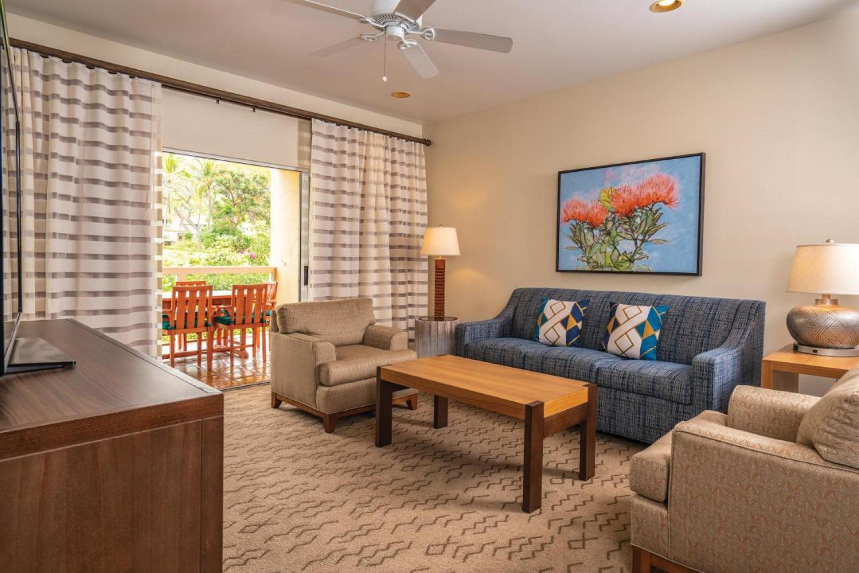 Magnificent 3BR Condo w Swimming Pool and Spa 5