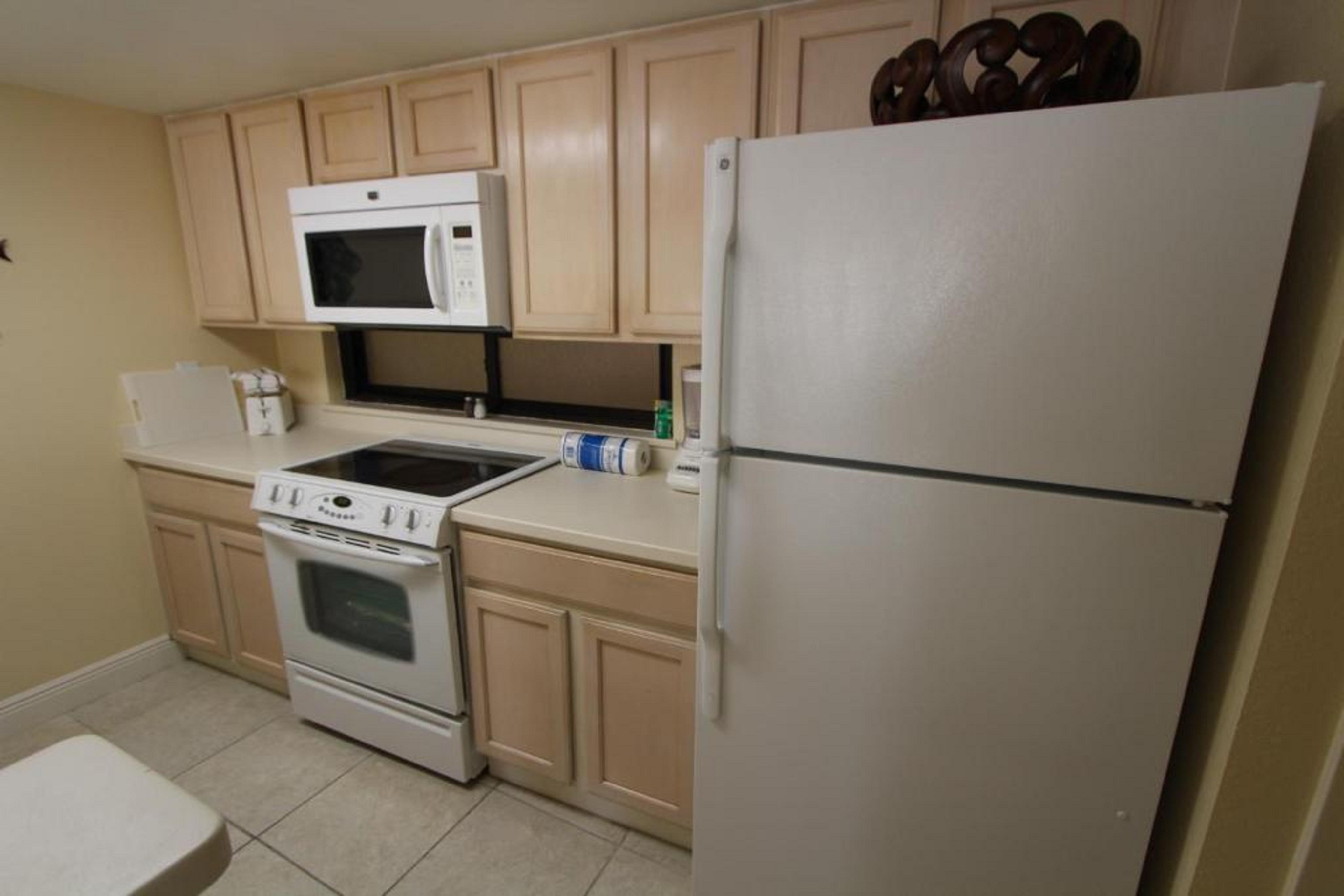 Royale Beach & Tennis Resort Spacious 2BR Condo with Spa Tub 5