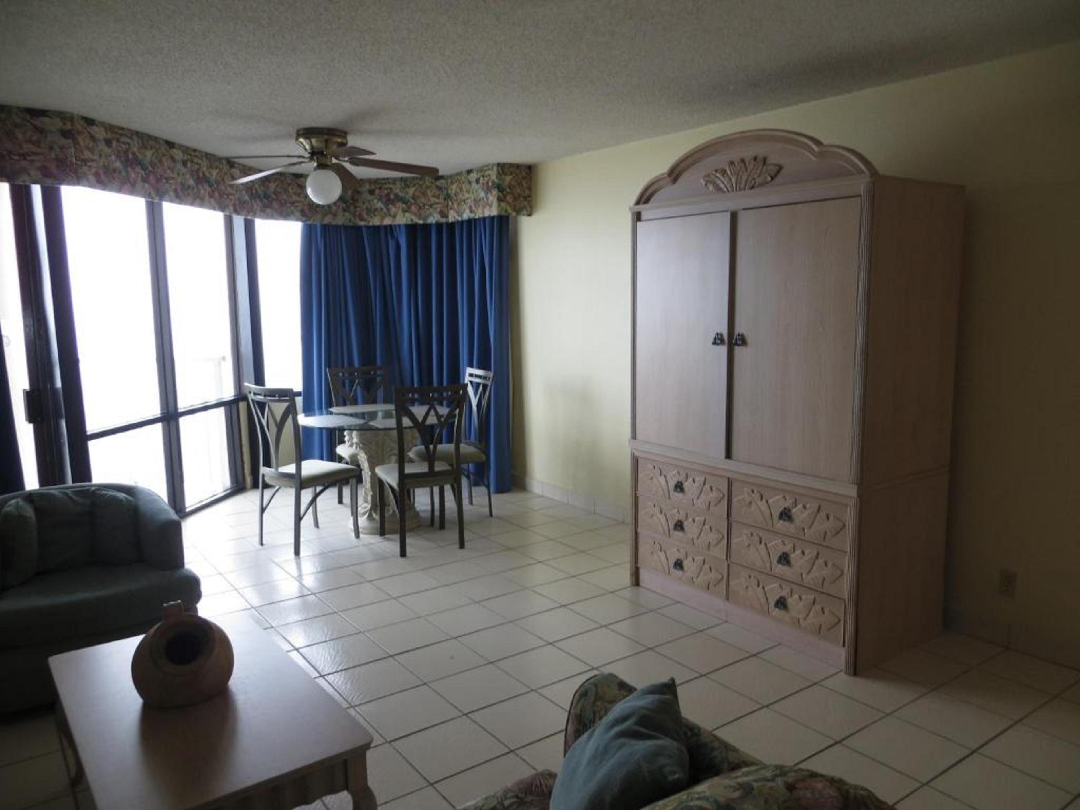 Royale Beach & Tennis Resort Spacious 2BR Condo with Spa Tub 4