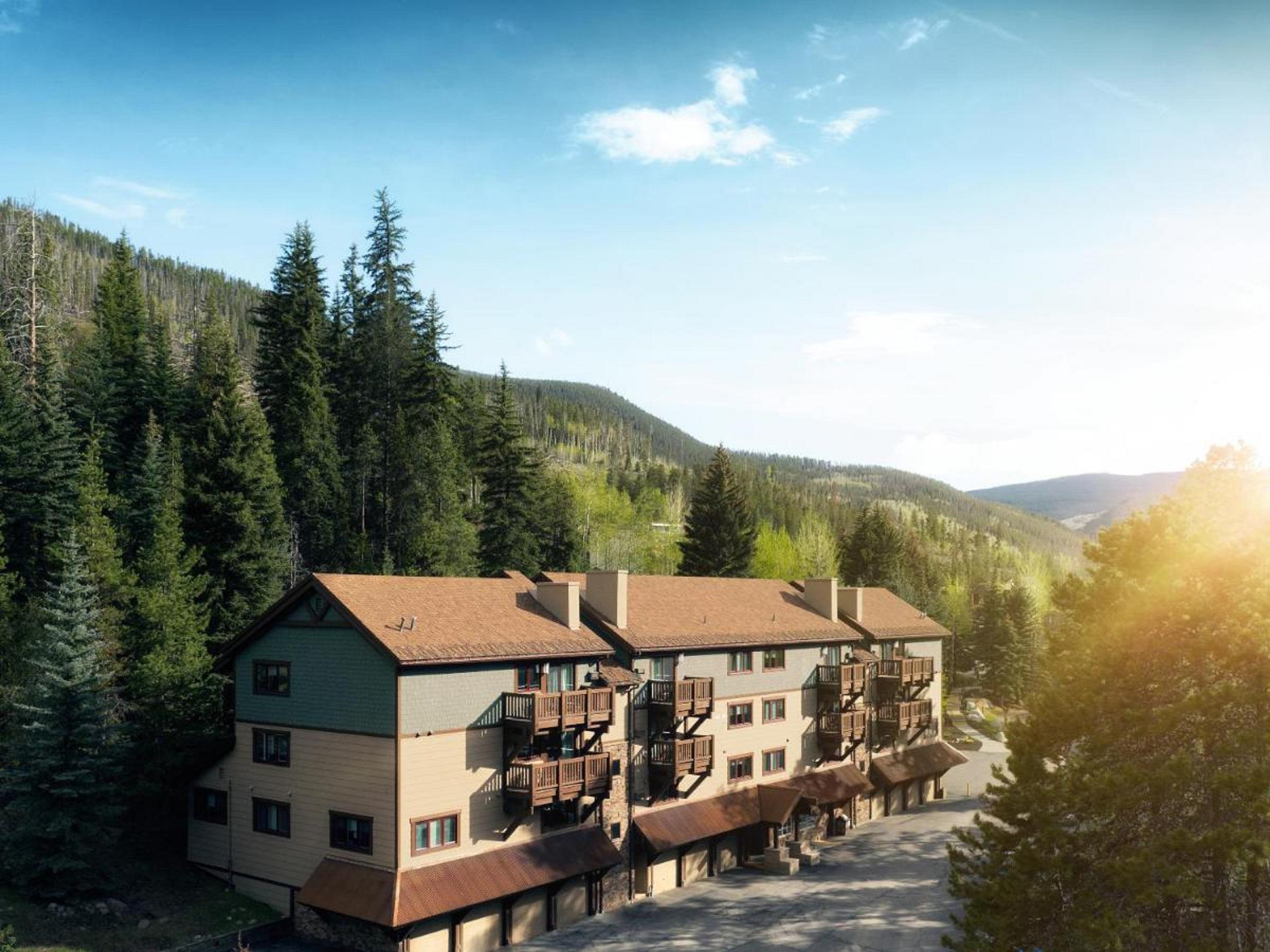 Modern 1BR Condo at Streamside at Vail with Mountain Views