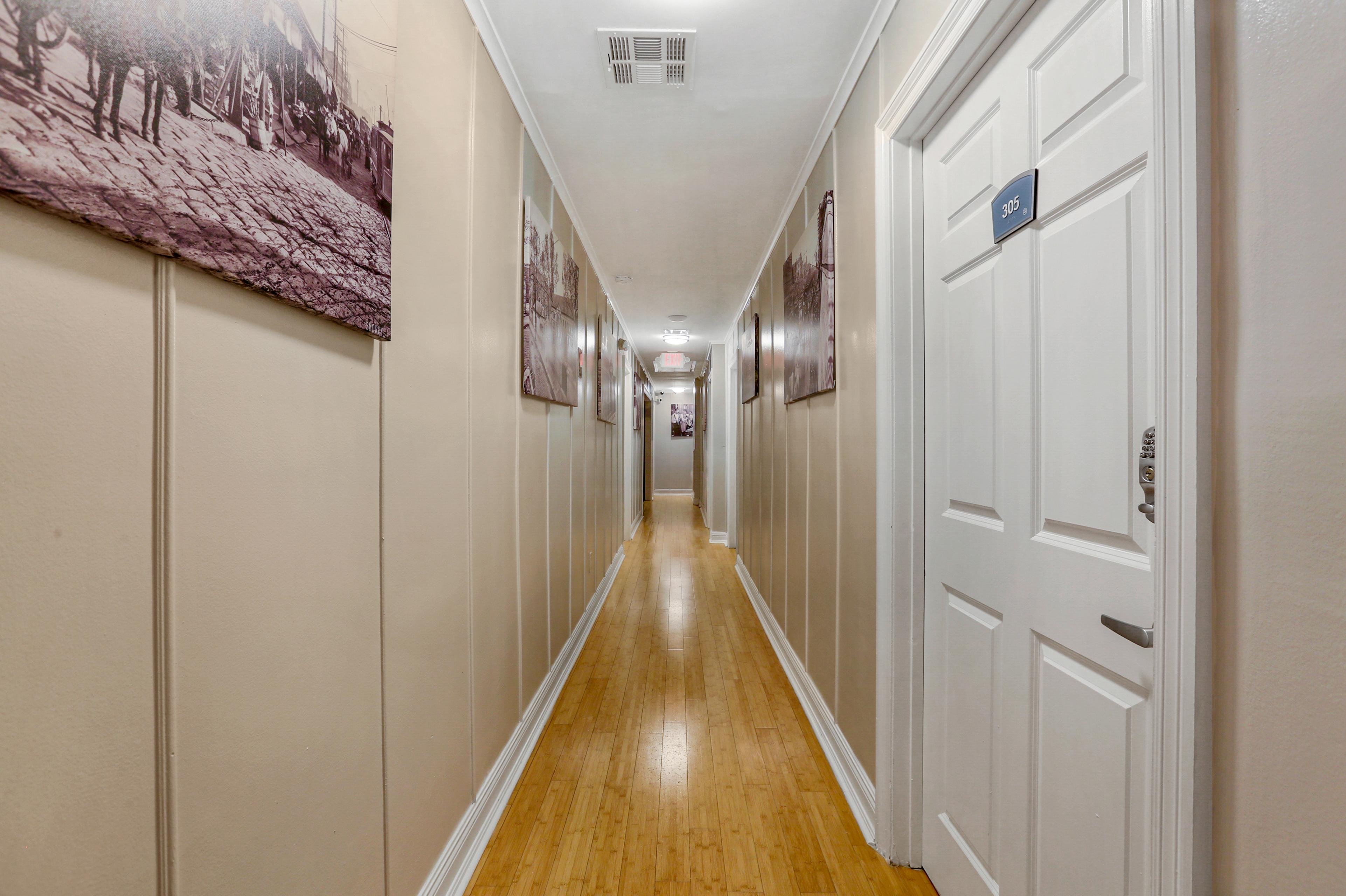 NOLA Retreat | Steps to Streetcar & Fun 5