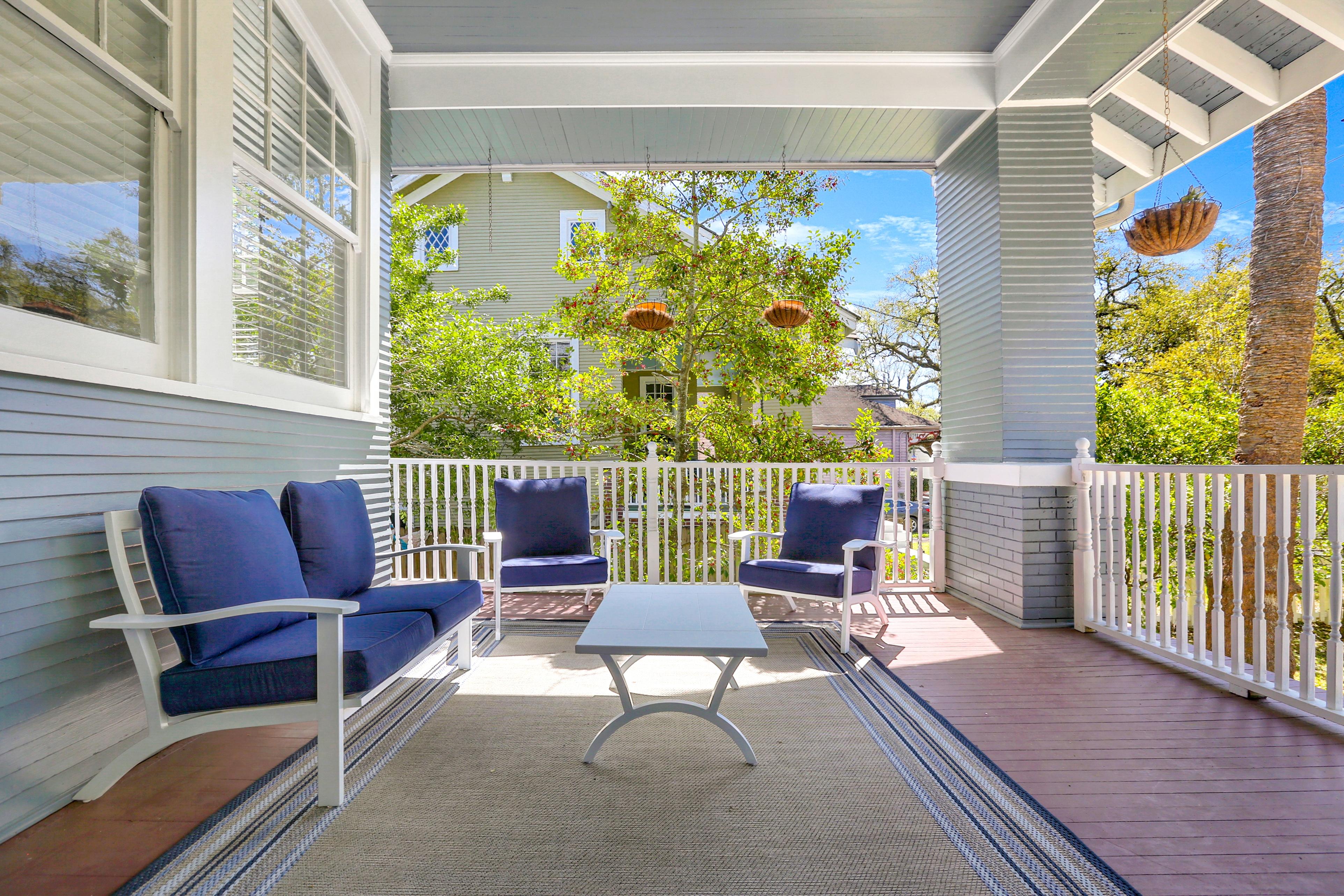 NOLA Retreat | Steps to Streetcar & Fun 4